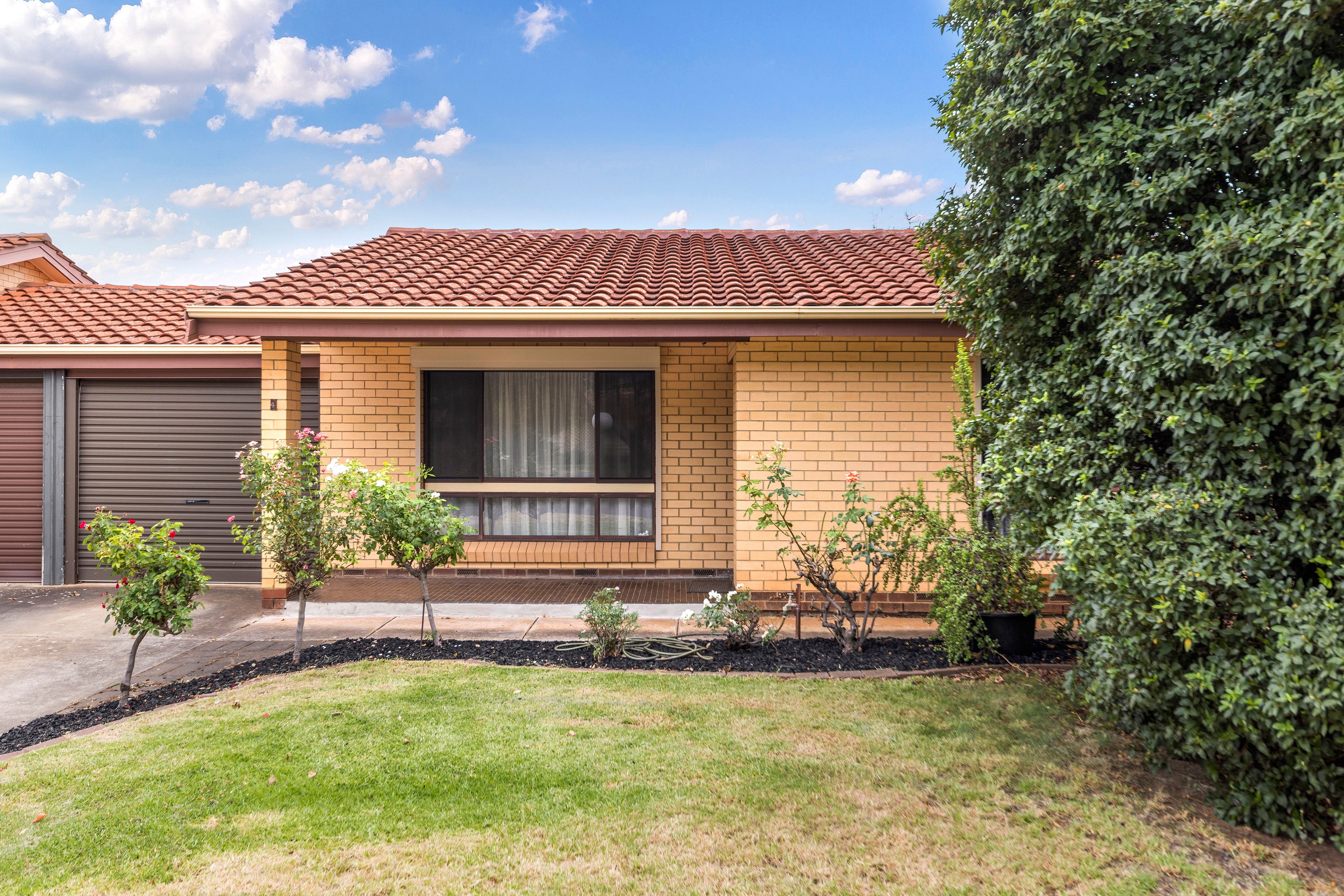 9 GOODFIELD Road, Para Hills West SA 5096