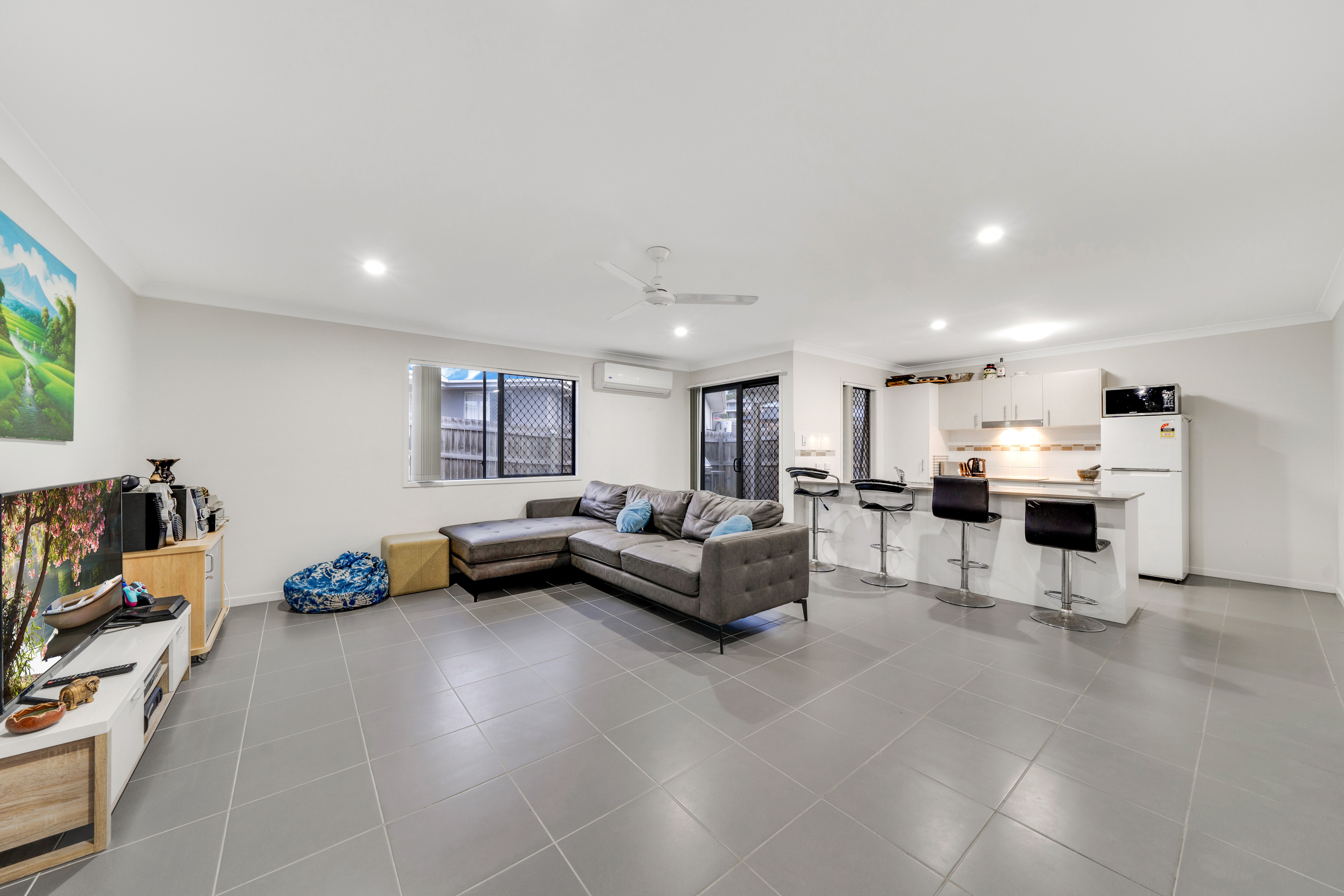 10 Lane Court, Mount Warren Park, QLD 4207