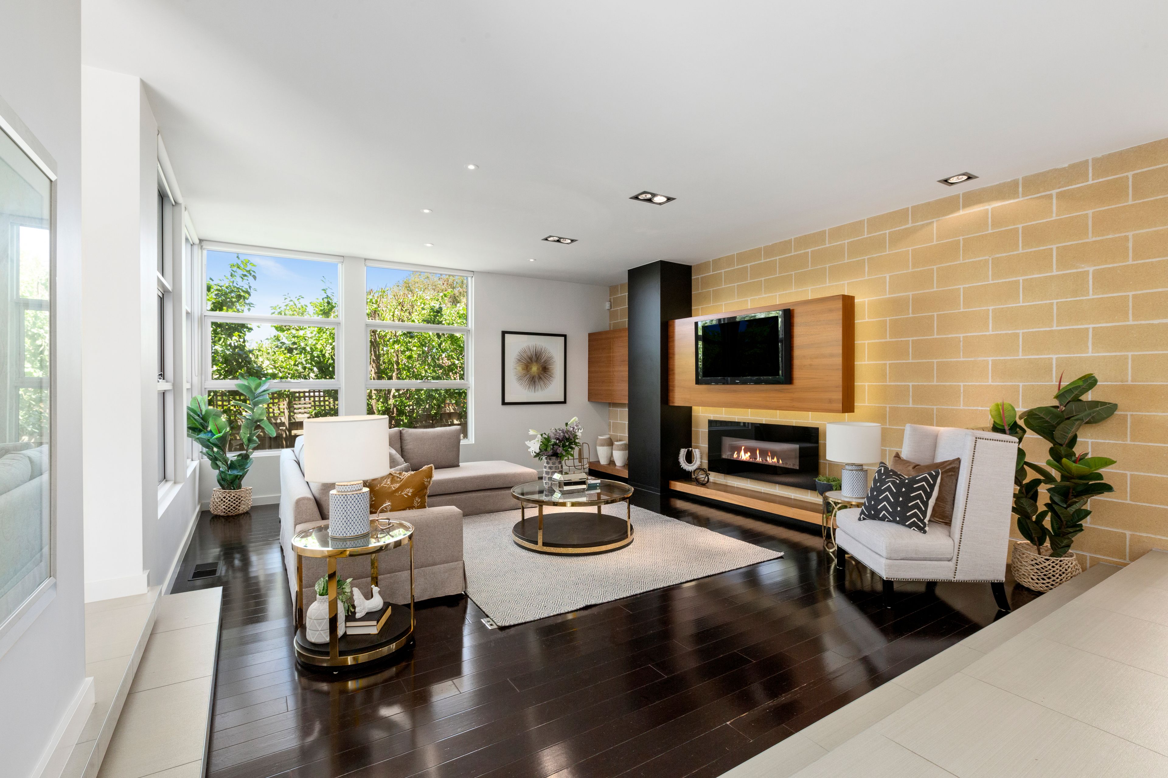 37 Fairhills Parade, Glen Waverley, VIC 3150