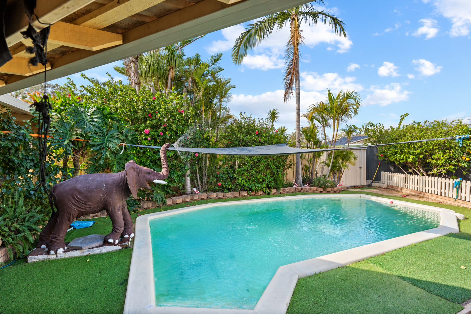 18 DURACK Crescent — photo from Ray White BPG