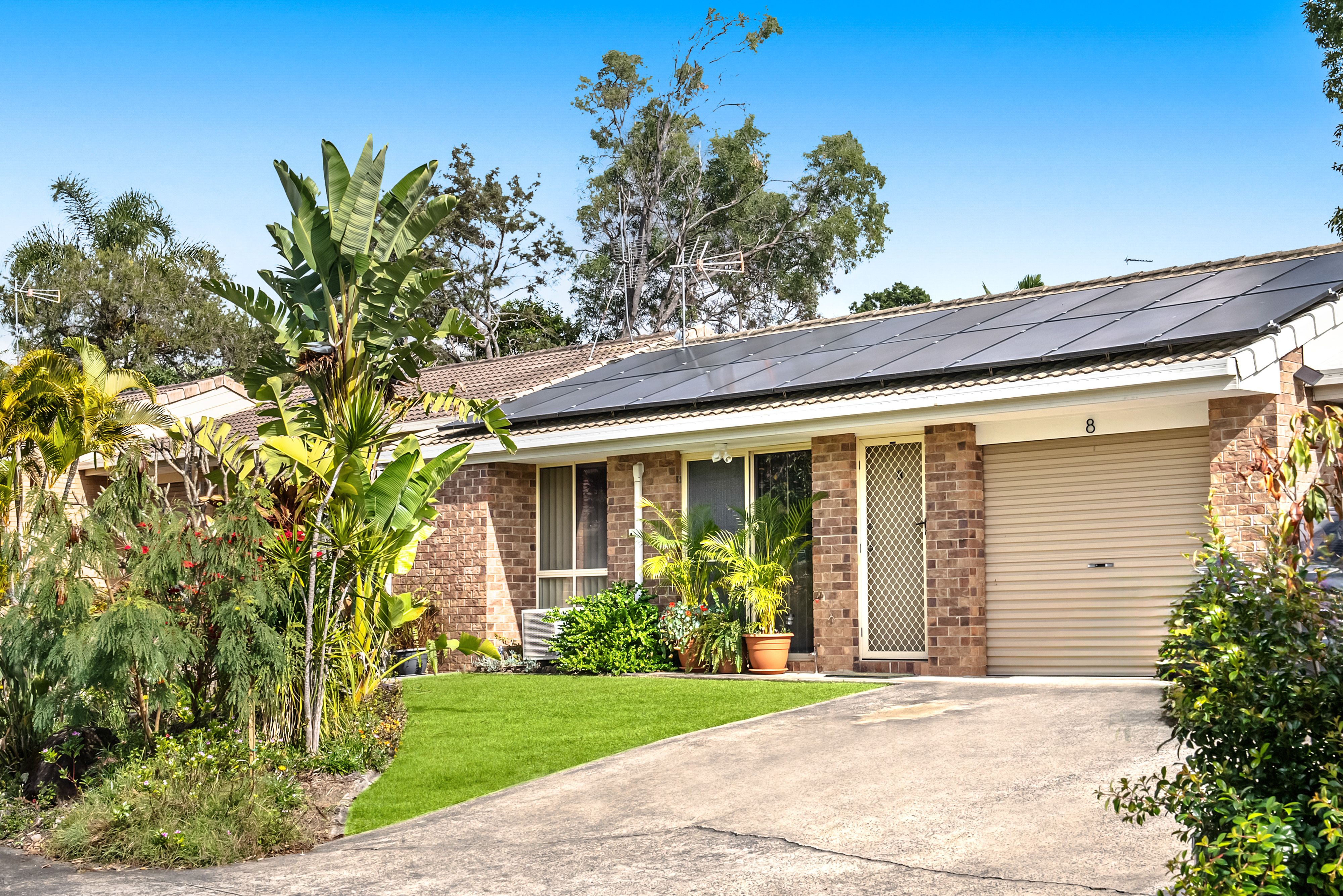 8-12 Village Way, Oxenford QLD 4210