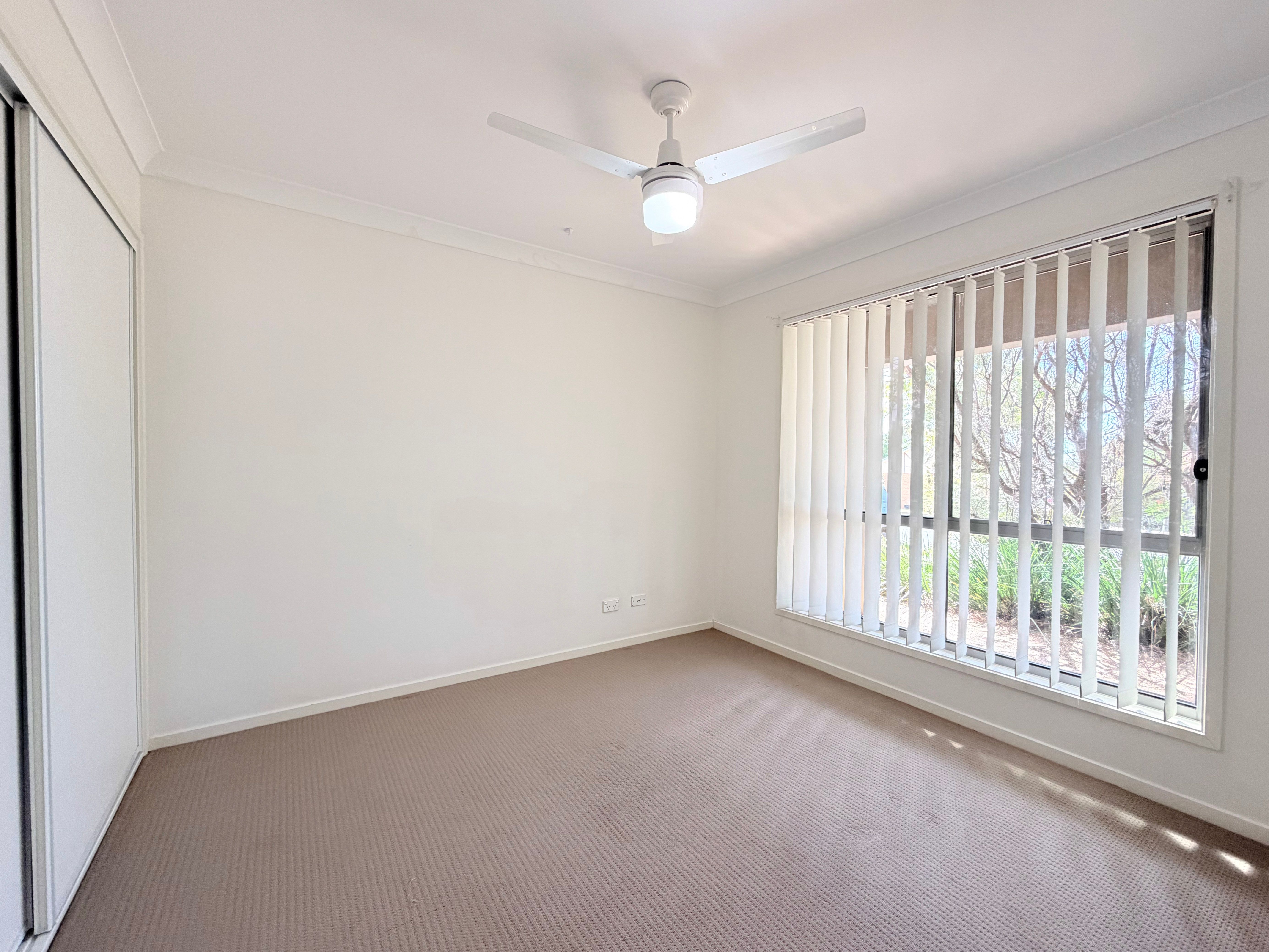 26 Blaxland Street — photo 10 of 15
