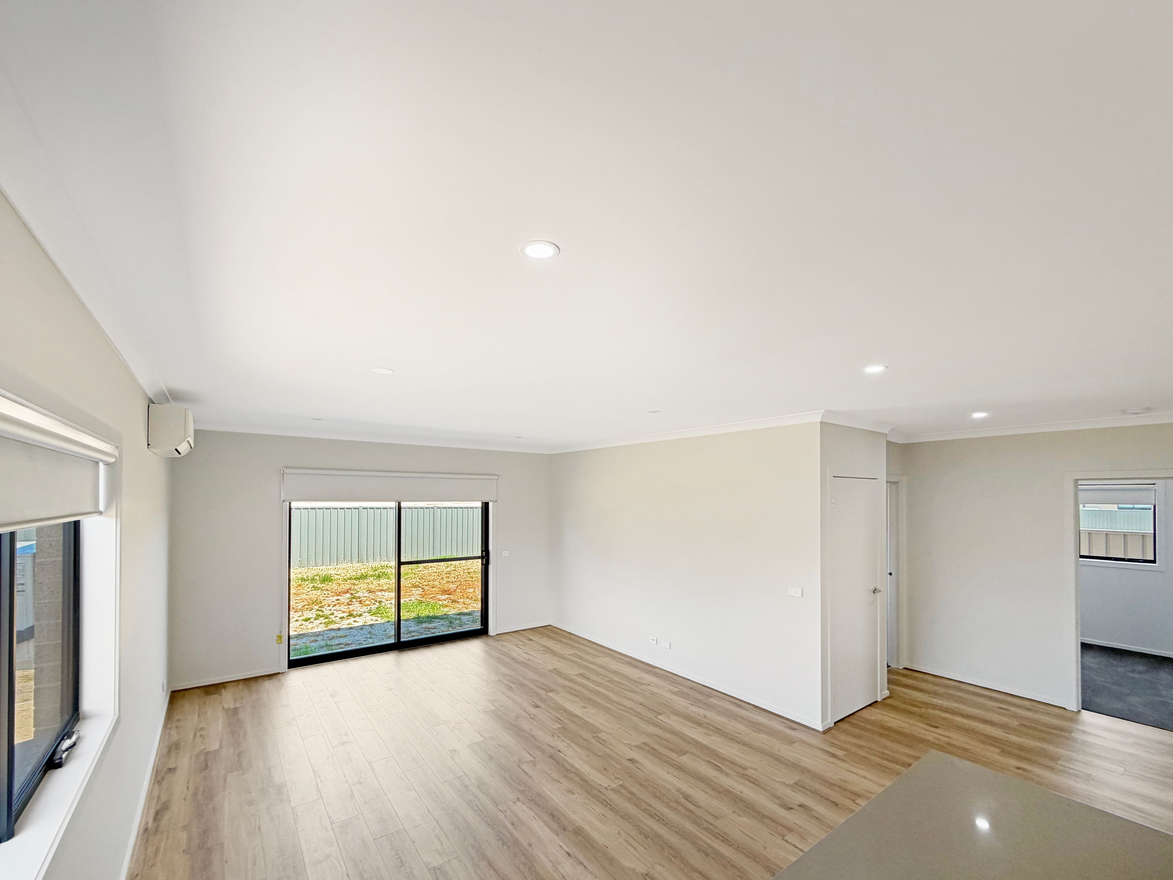 12 Wattle Drive — photo 5 of 12