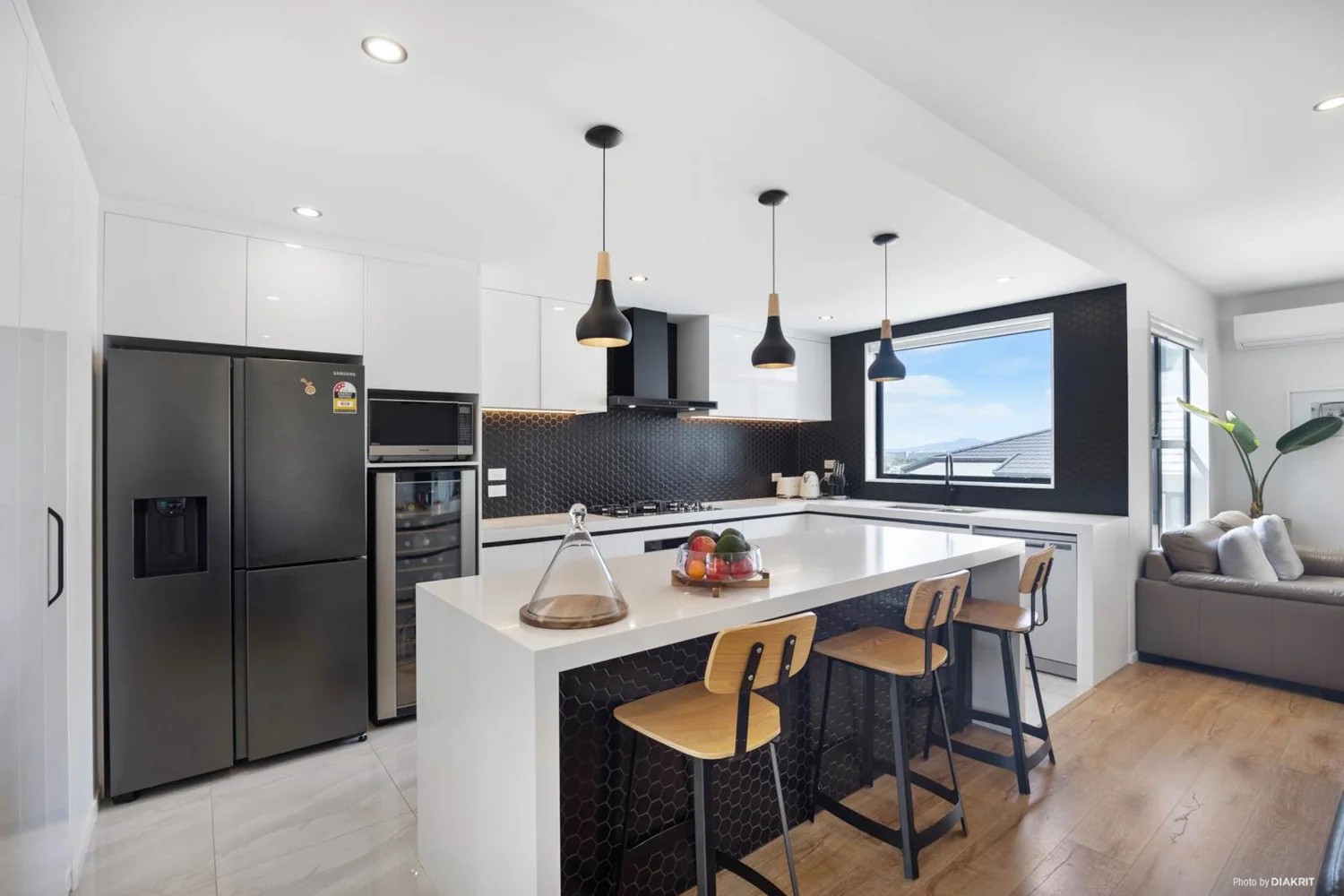 21A Sovereign Place, Glenfield, North Shore City