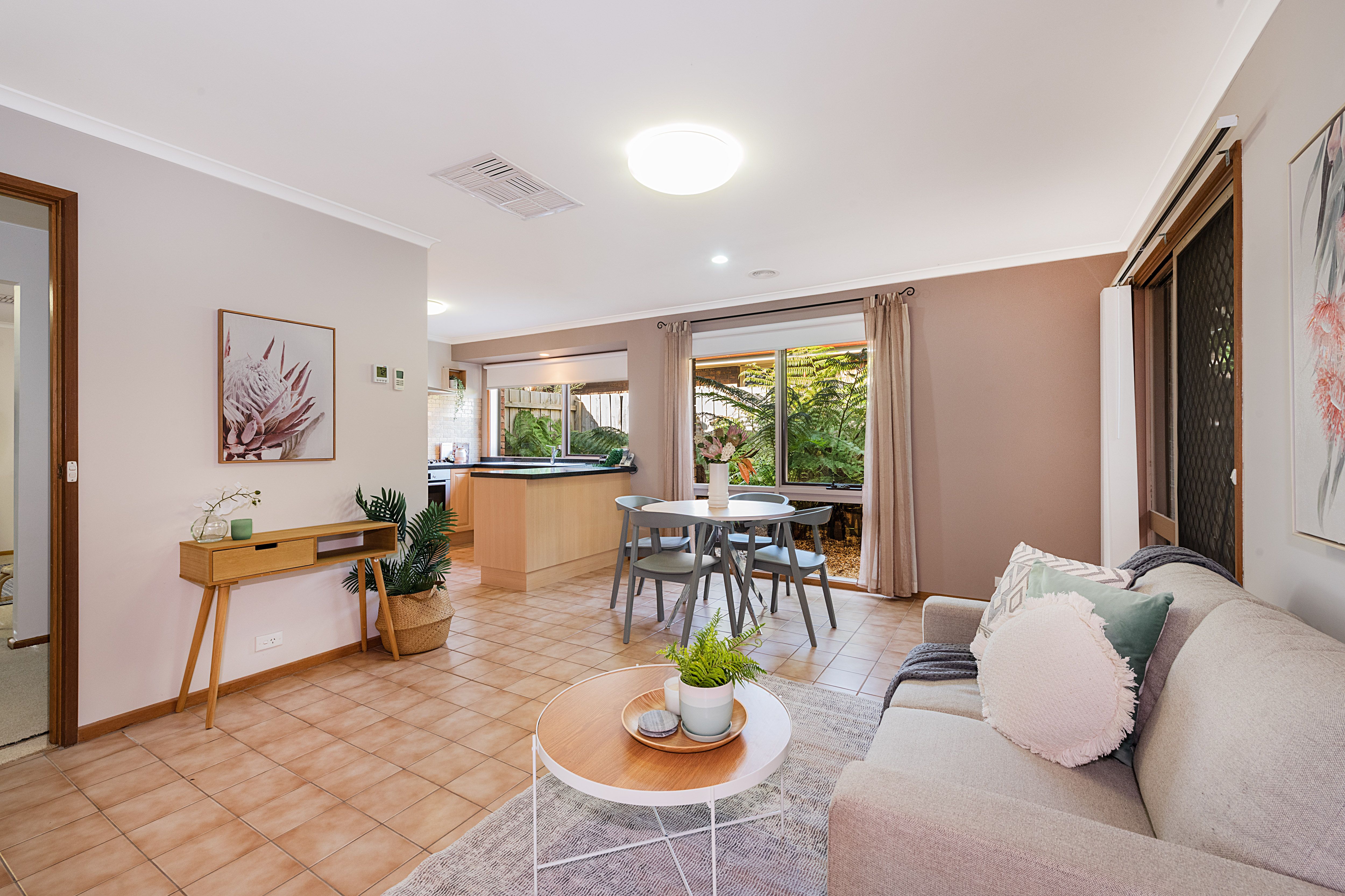 15 Tolhurst Avenue, Boronia, VIC 3155