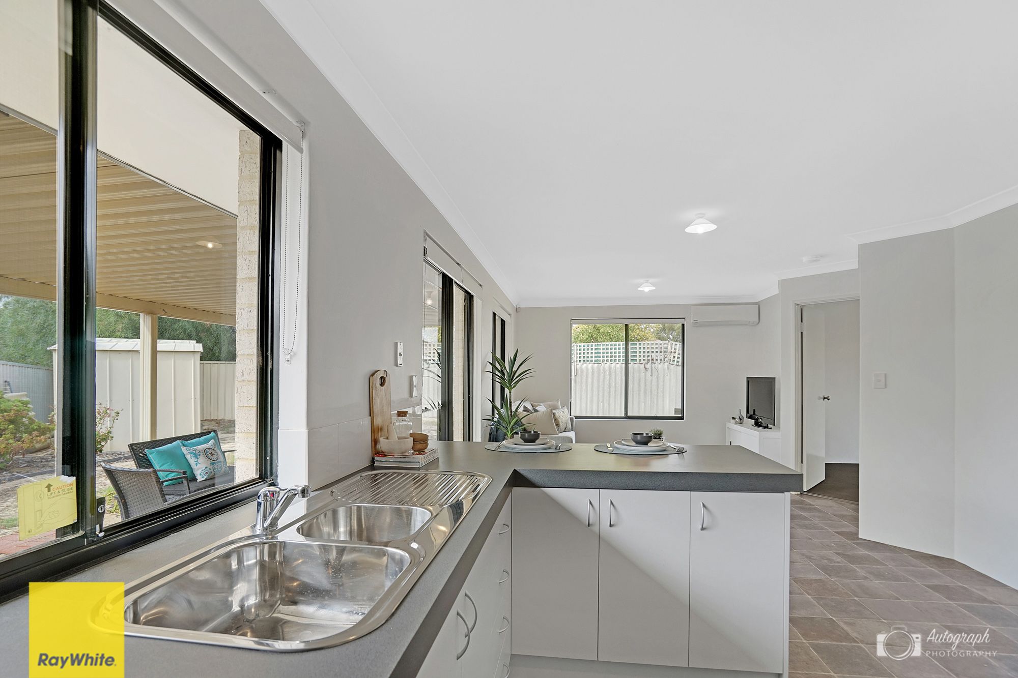 37a Hadleigh Way, Girrawheen, WA 6064