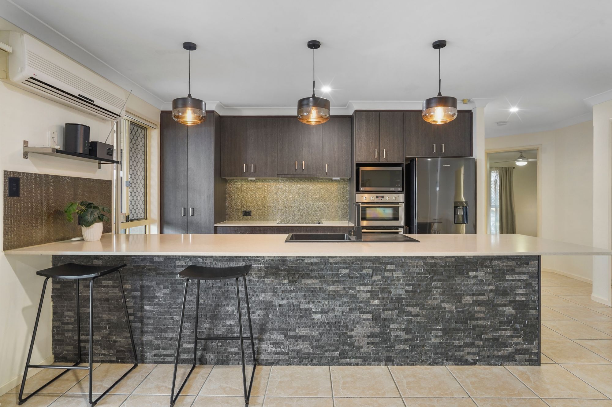 62 James Josey Avenue — photo 4 of 21