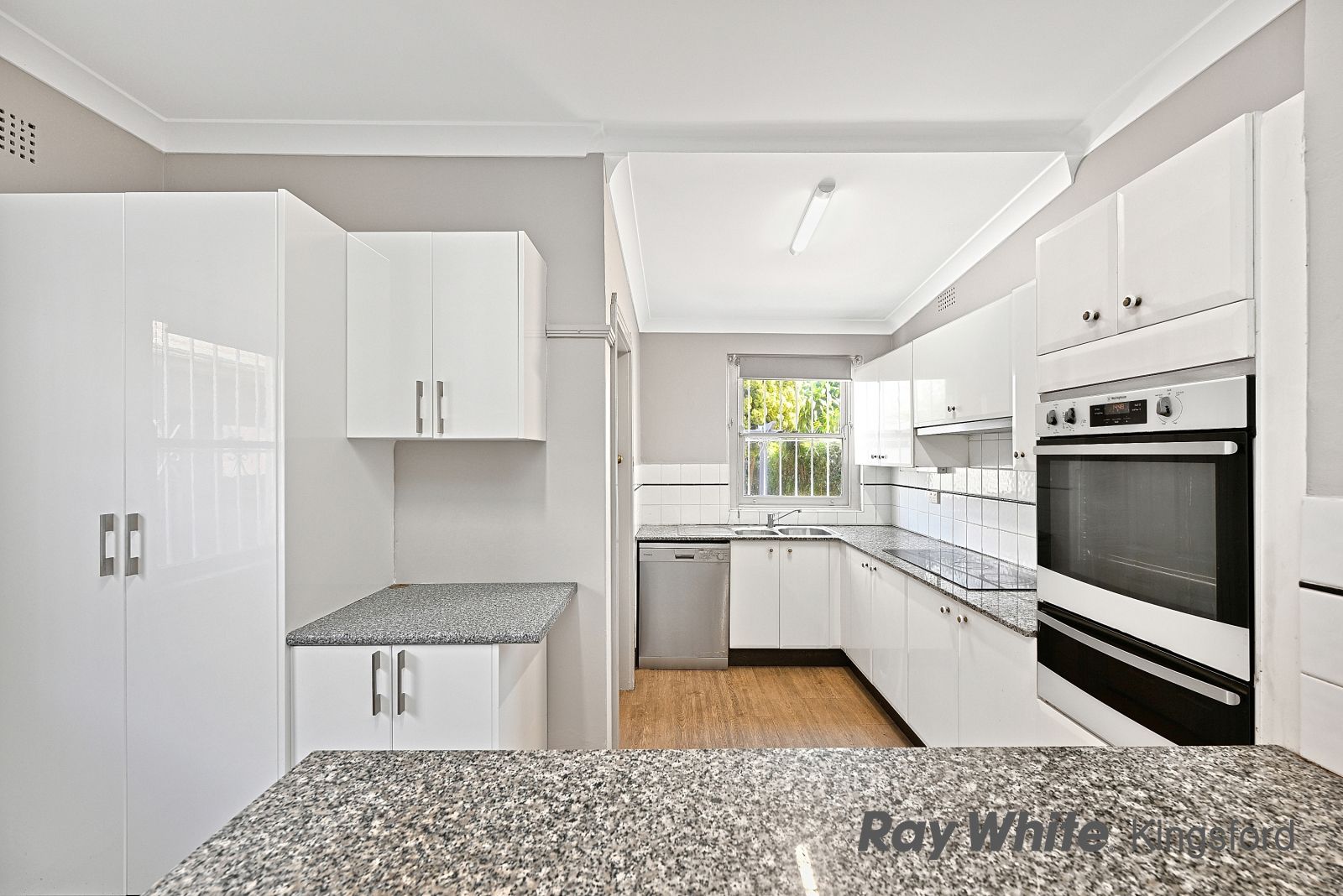 17 Astrolabe Road — photo 4 of 15