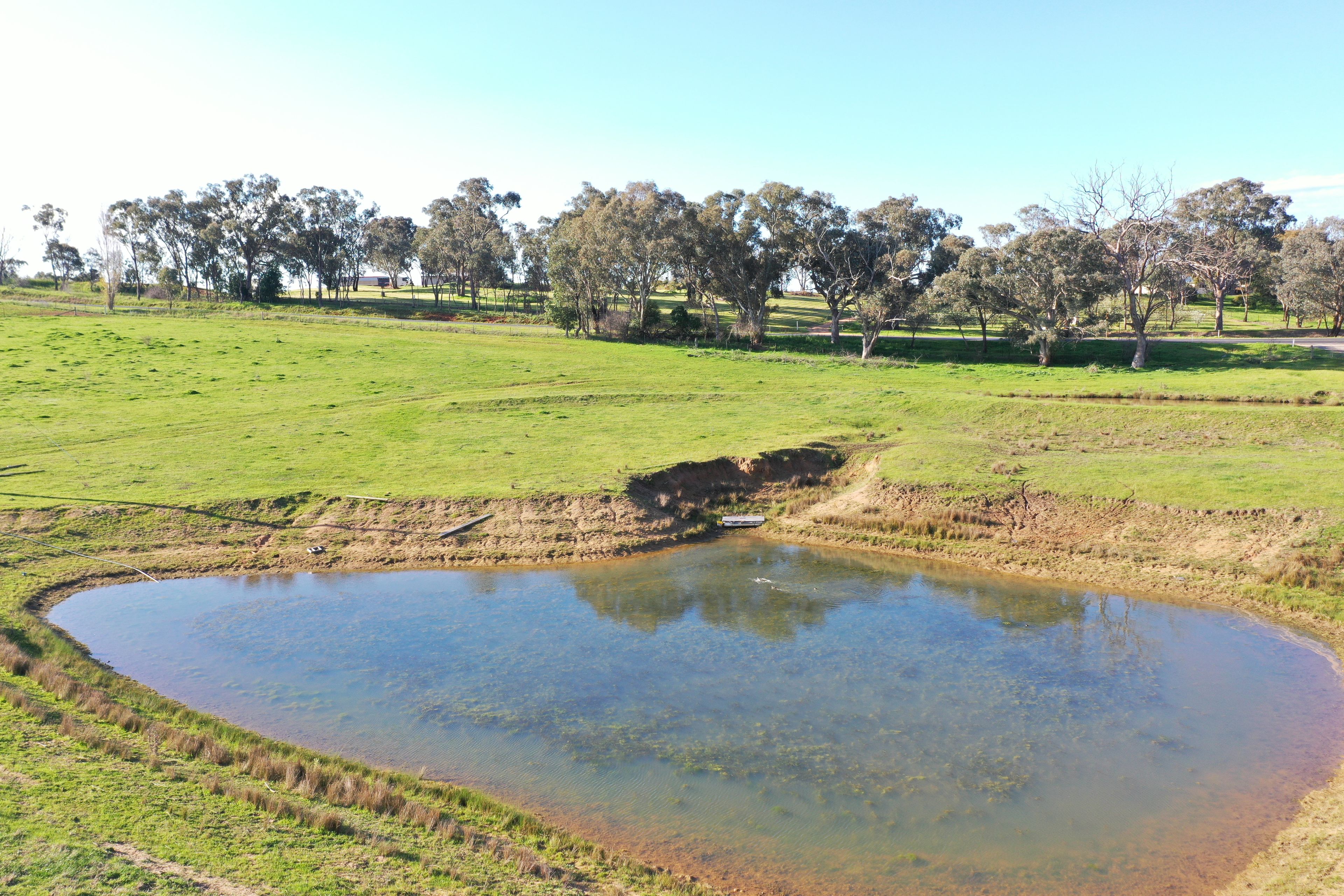 453 Henry Lawson Way — photo 5 of 8