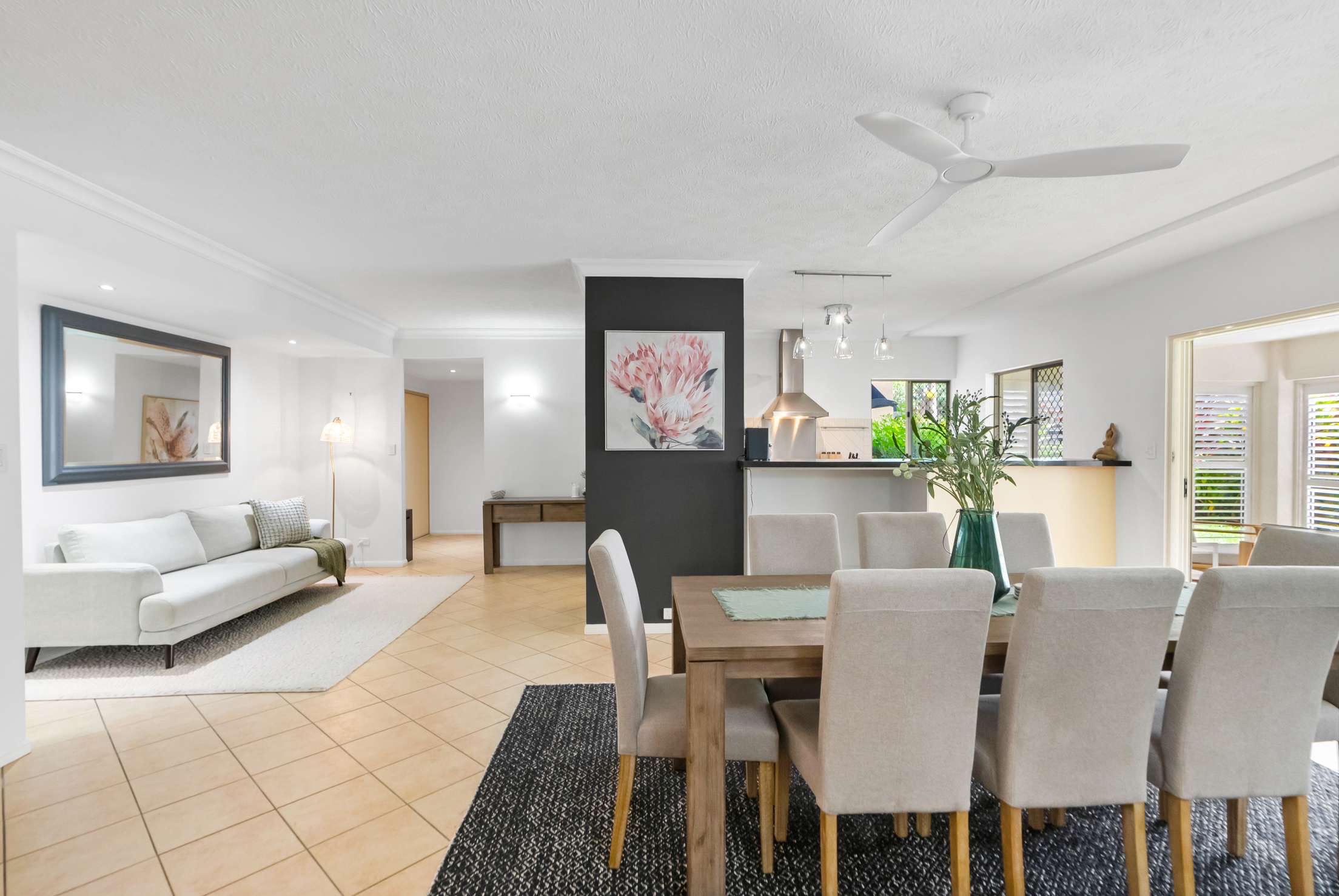 303/2-10 Greenslopes Street, Cairns North, QLD 4870