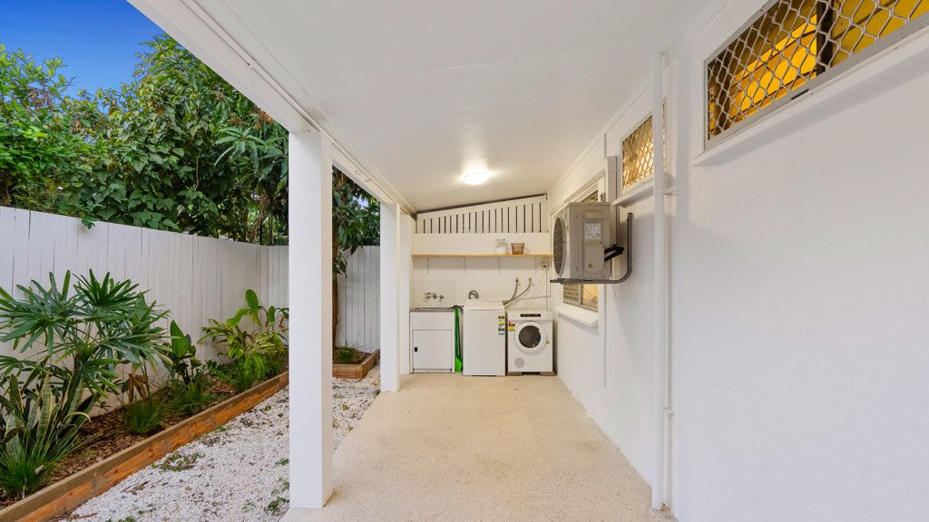 1/123 Oleander Street — photo 14 of 17