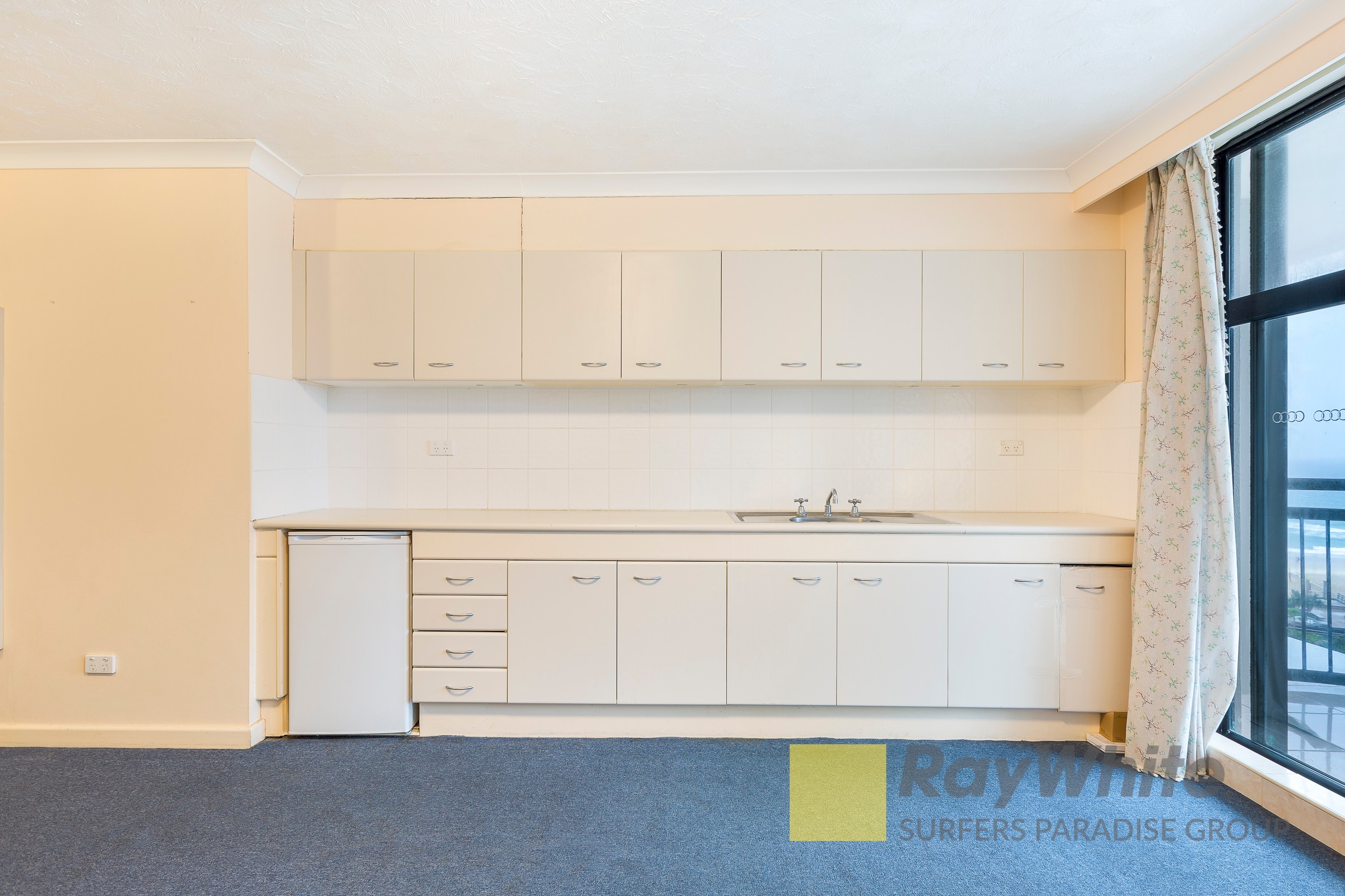 902/18 Hanlan Street, Surfers Paradise, QLD 4217