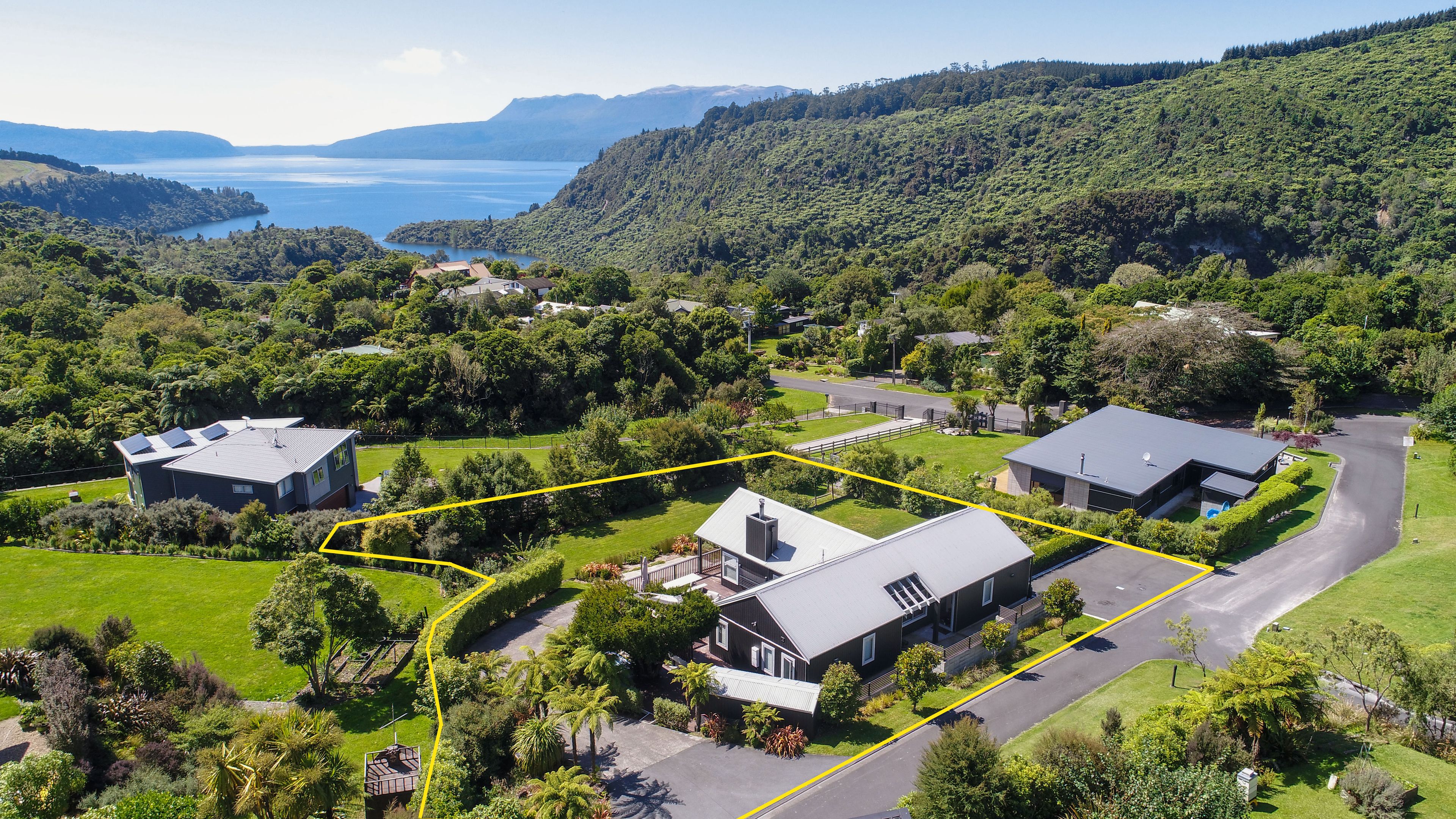 19C Te Mu Road, Lake Tarawera, Rotorua District 3076 - Sold House - Ray ...