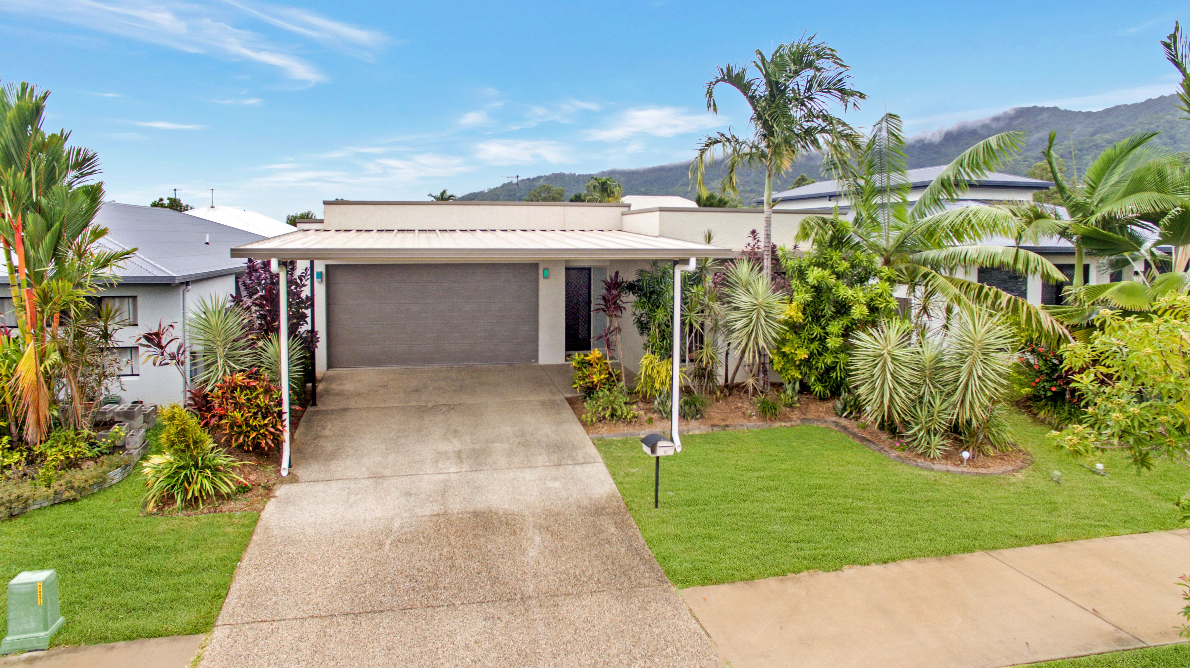 15 Singleton Close, Smithfield, QLD 4878