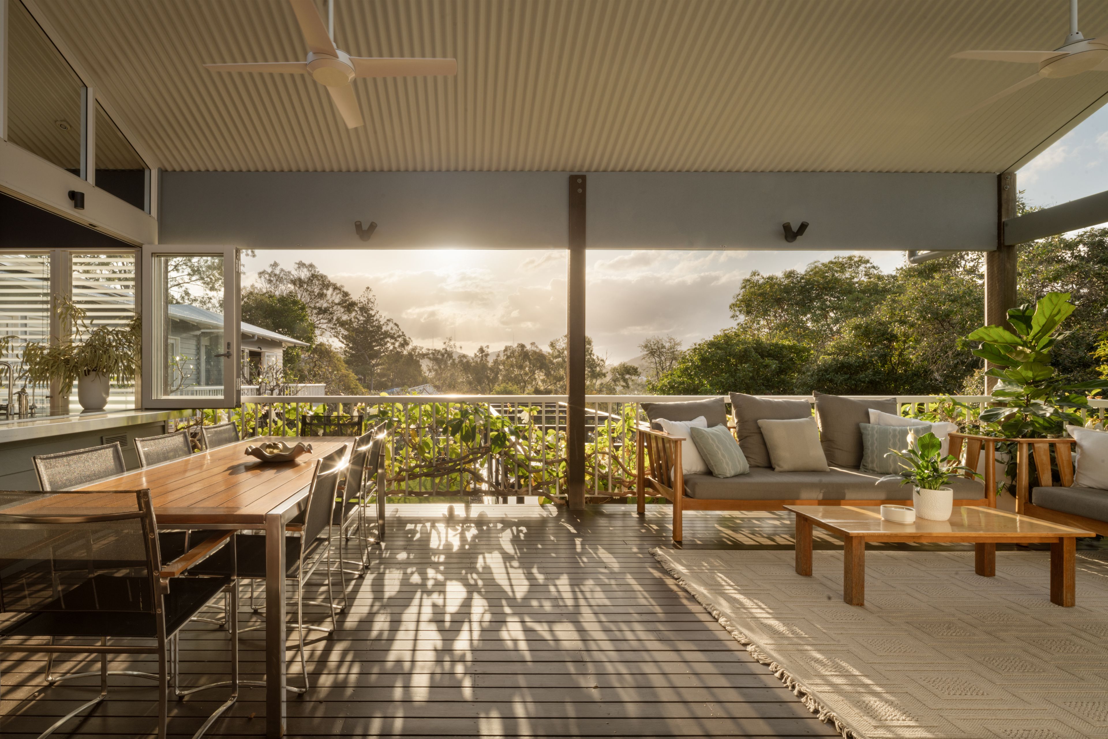 An Inner-City Estate of Extraordinary Proportions — photo 7 of 26