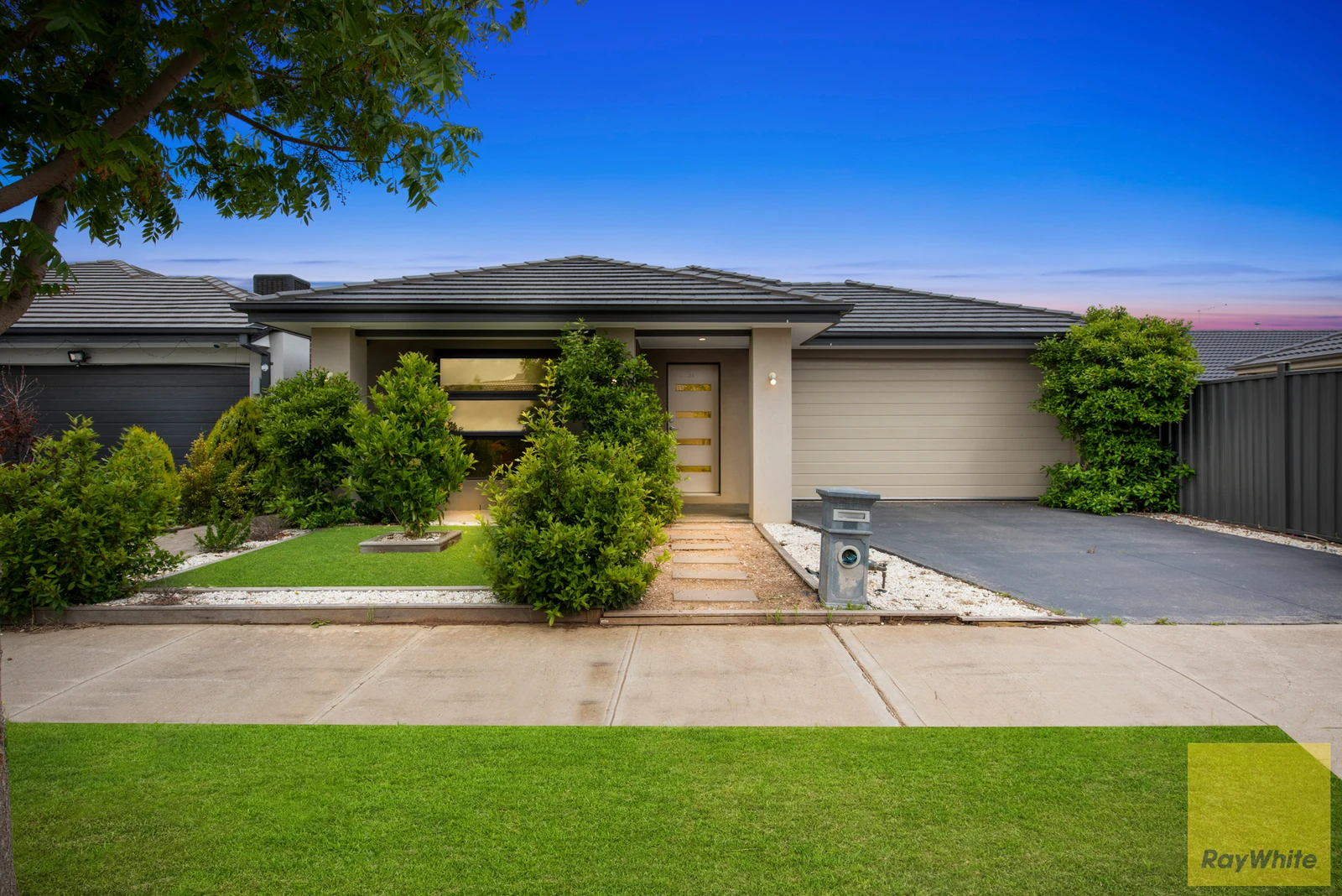 25 Beachmere Street, Tarneit, VIC 3029