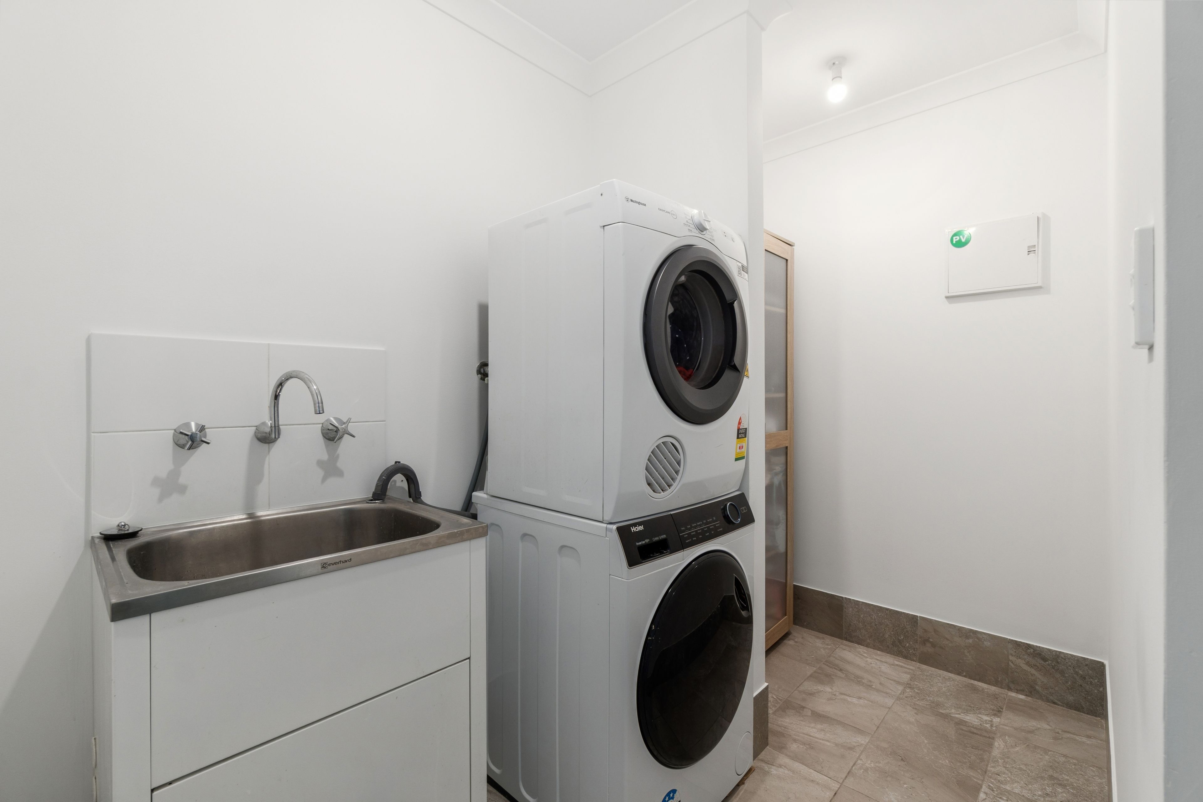 17 Magellan Road — photo 14 of 18