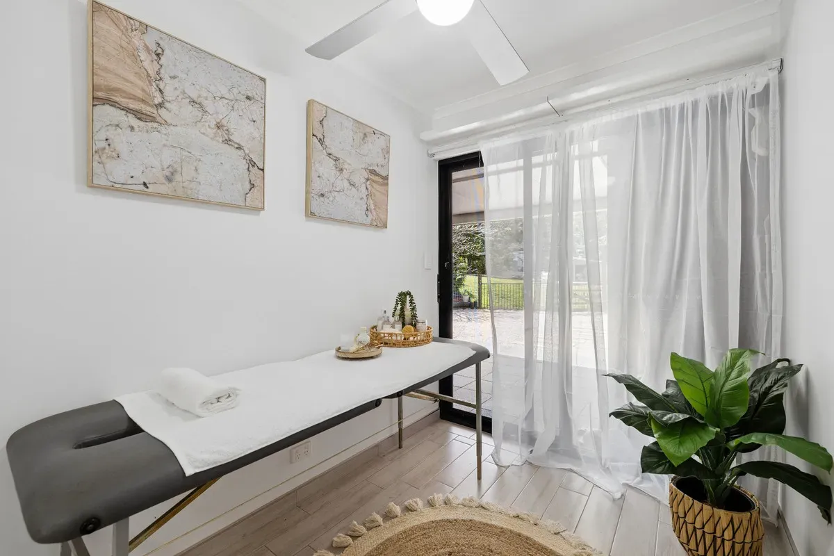 32 Guara Grove — photo 13 of 25