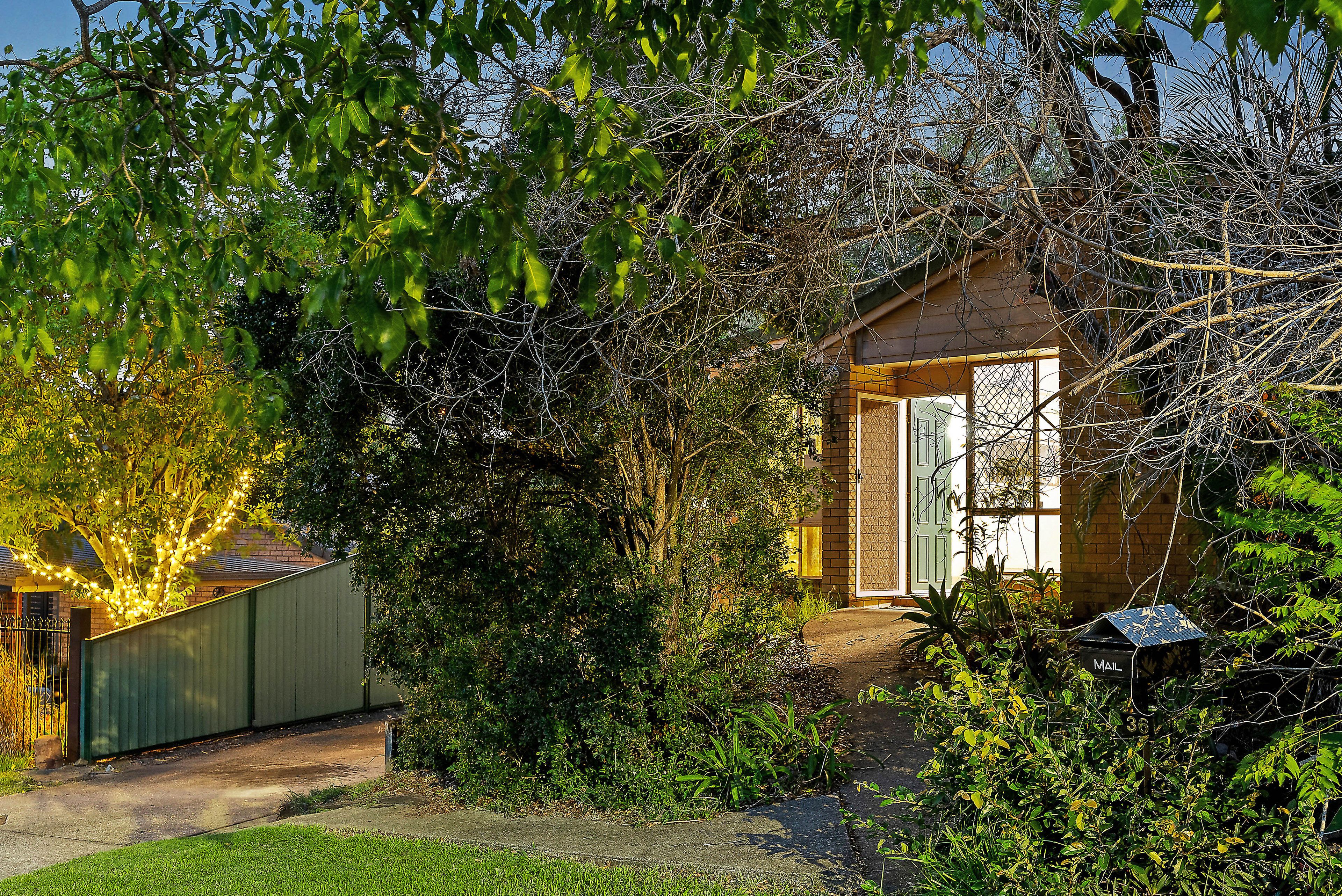 36 Duntreath Street, Keperra, QLD 4054