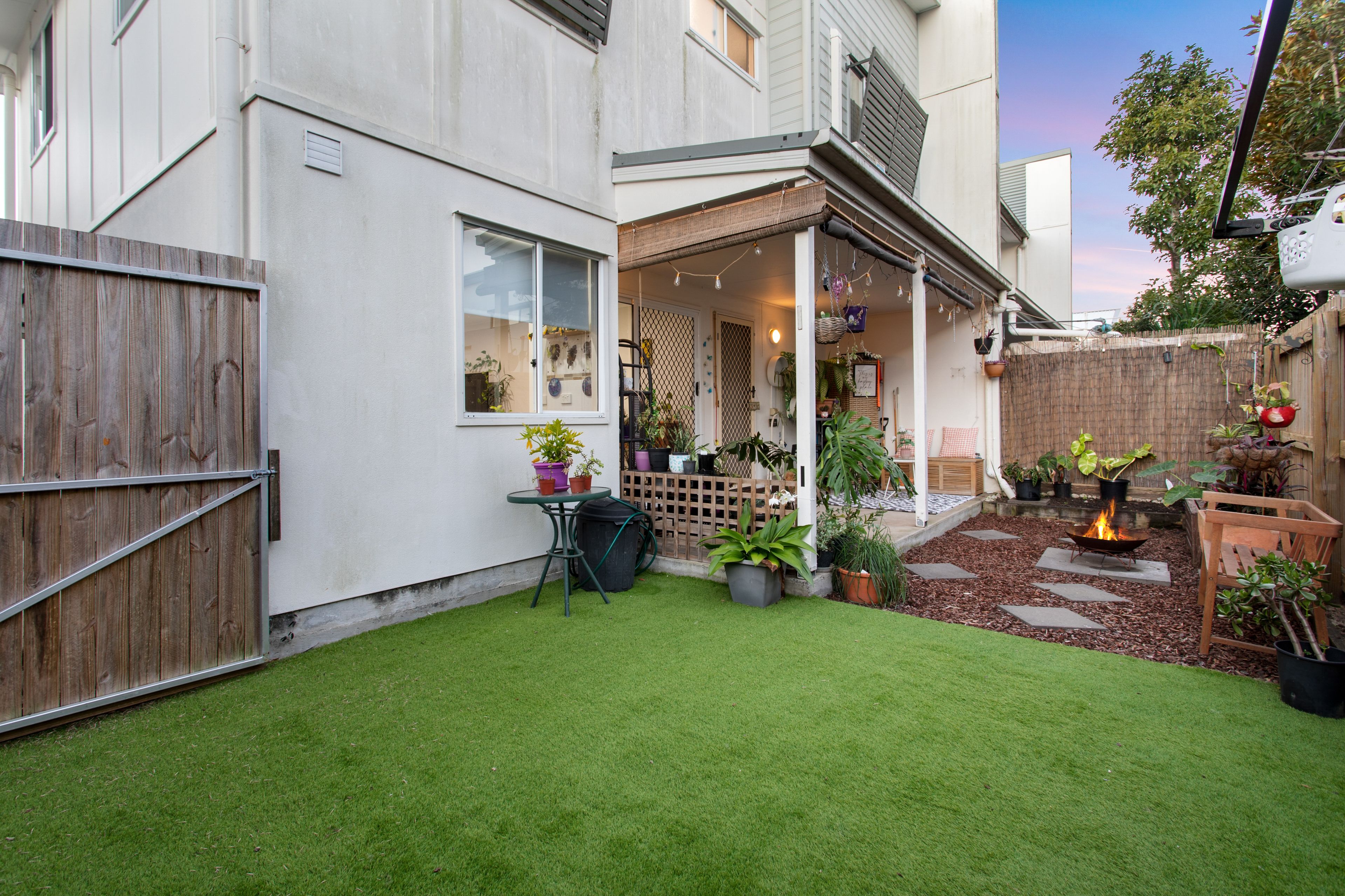 26/13 David Street — photo 10 of 17