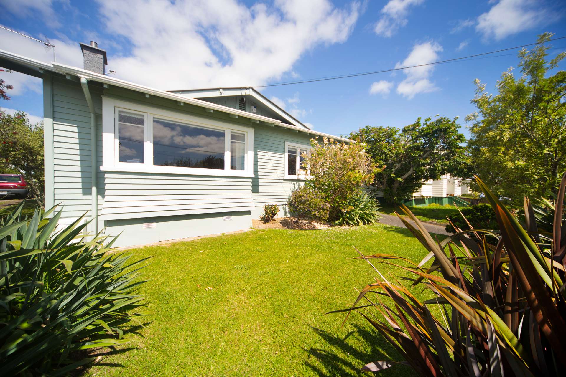 78 Huia Road photo 3