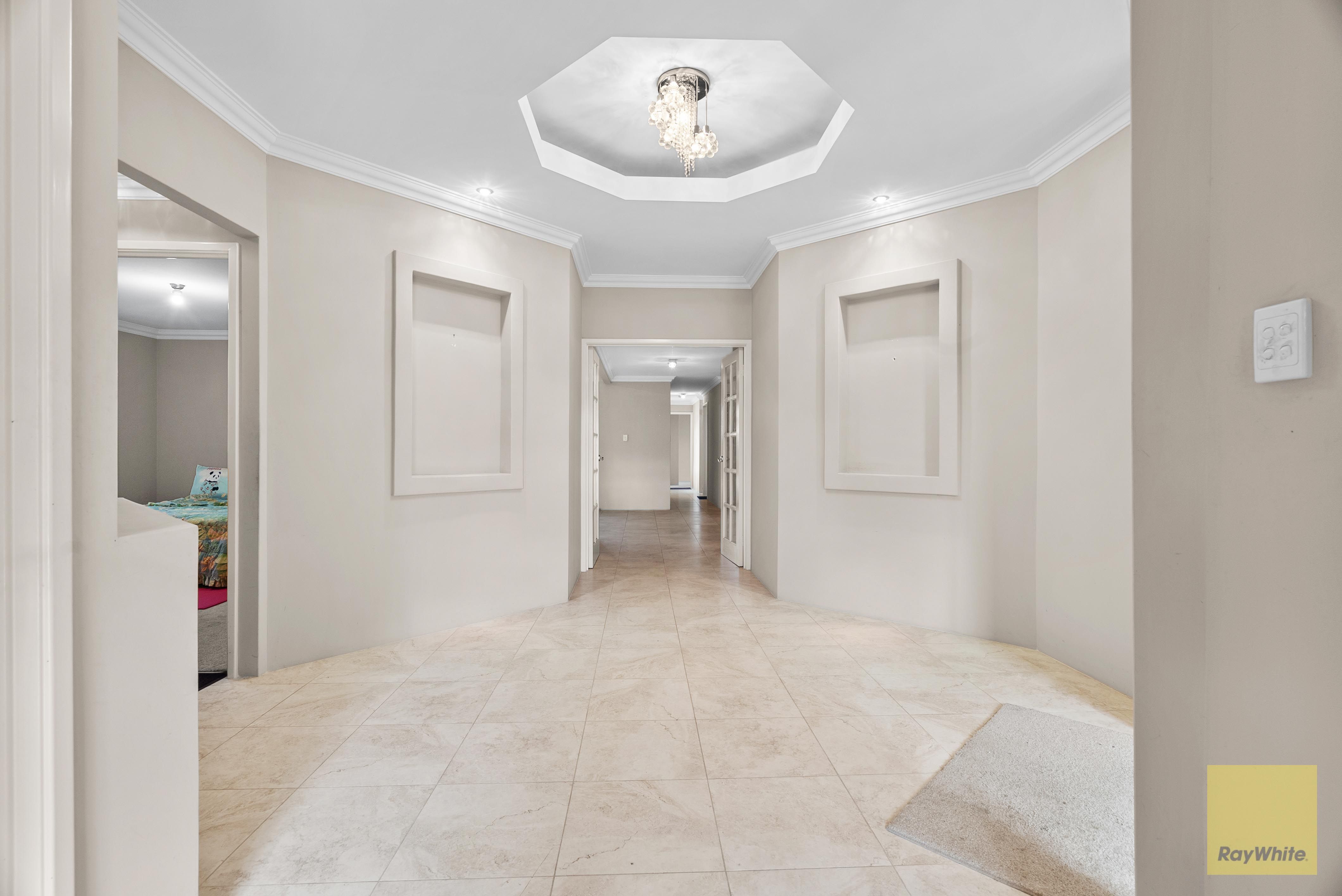 30 Ambleside Way — photo 4 of 29