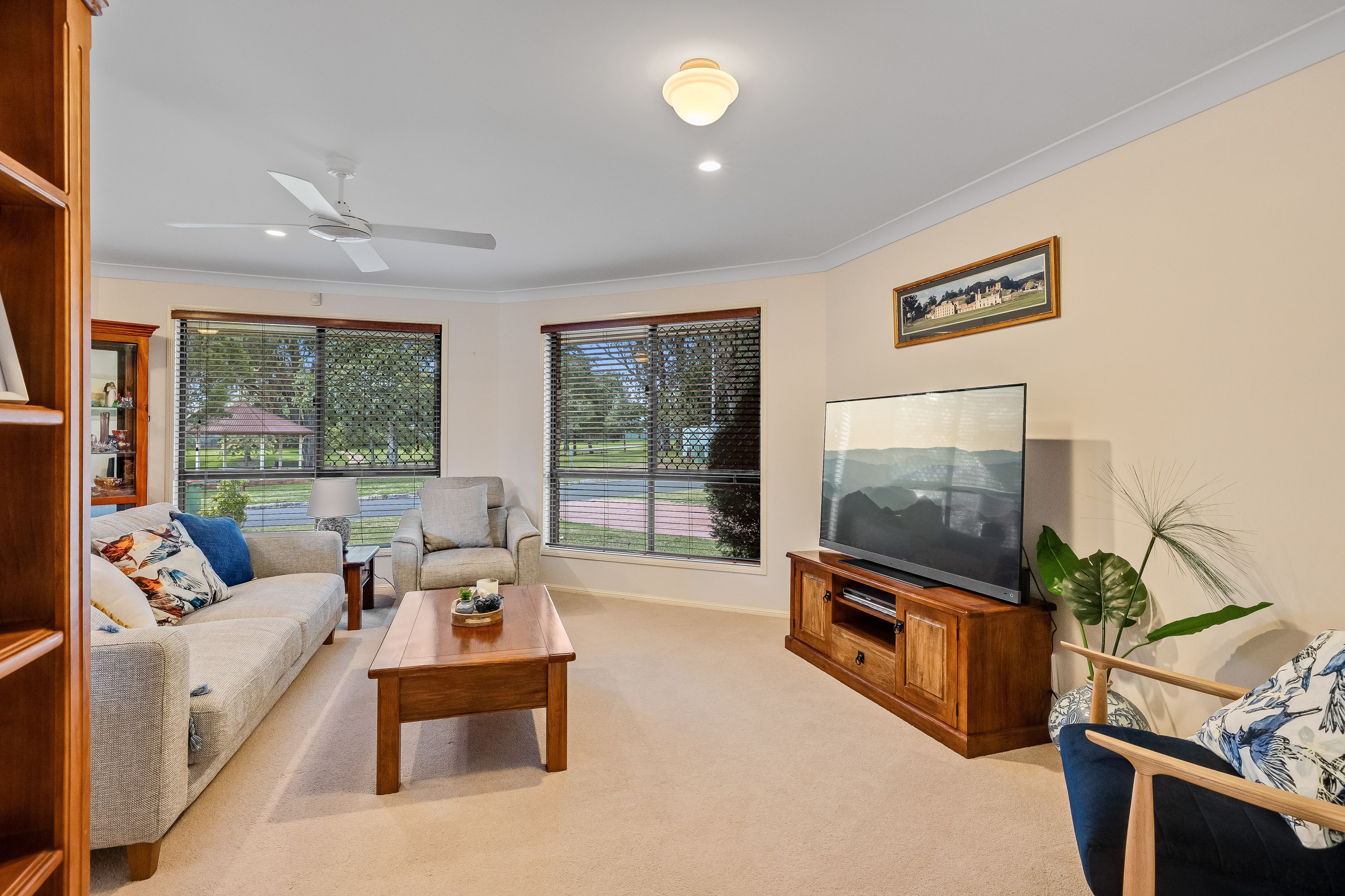 9 Nicola Street, Middle Ridge, QLD 4350