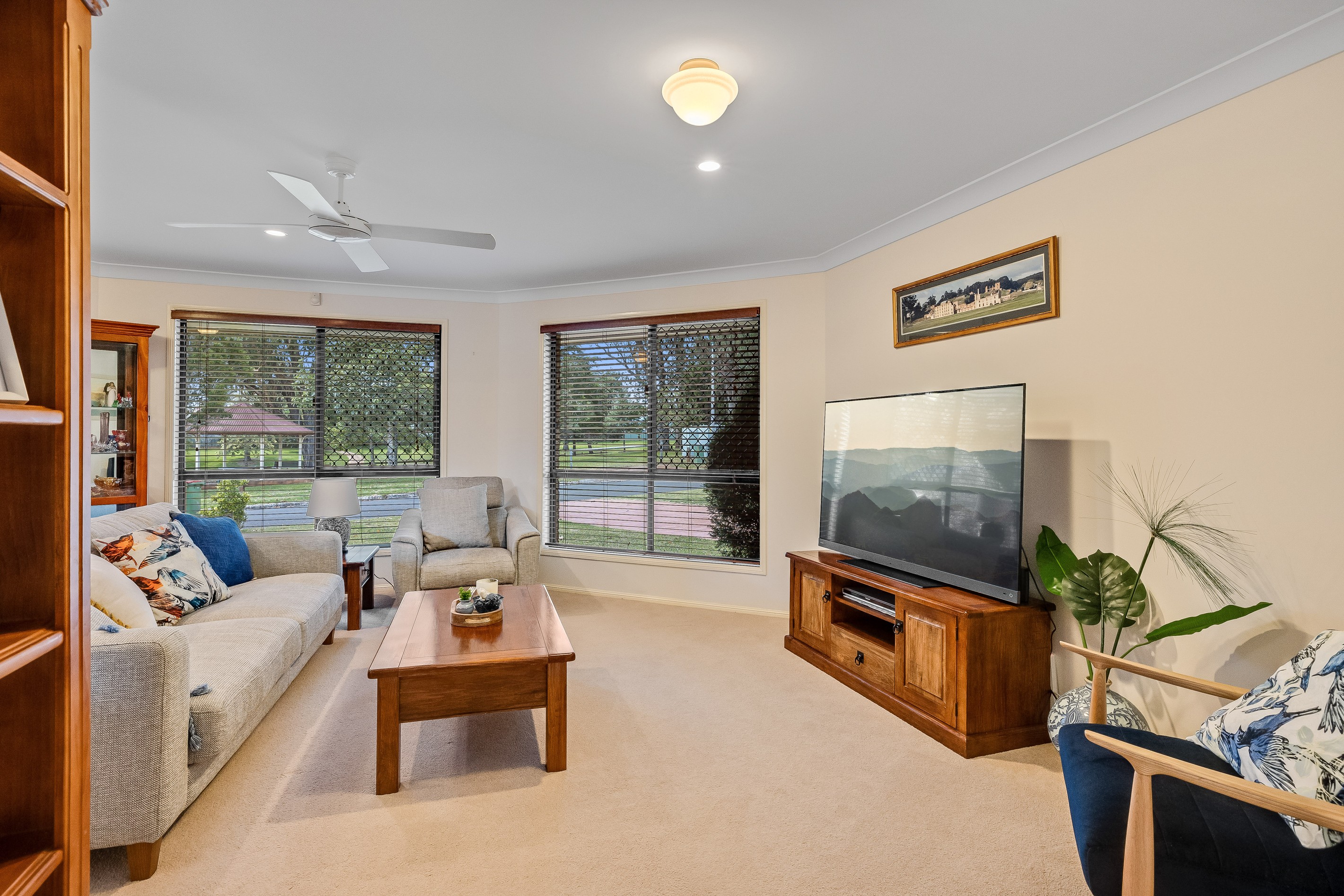 9 Nicola Street, Middle Ridge, QLD 4350