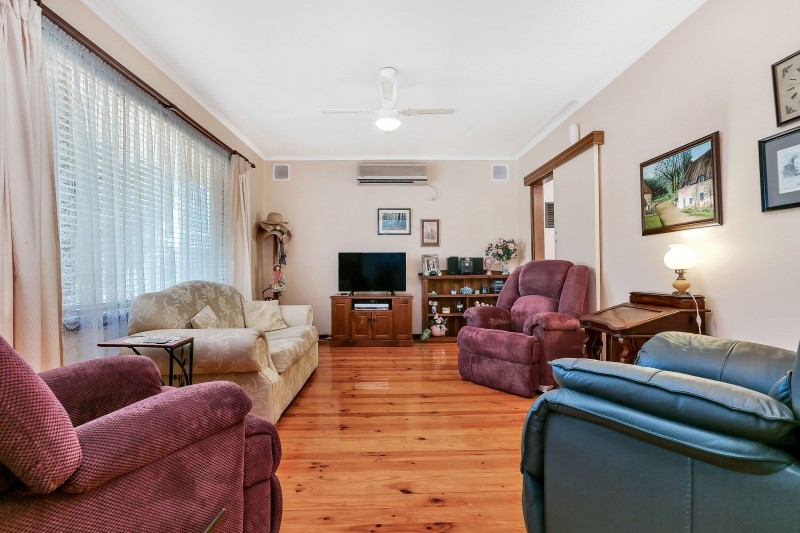 11 Glen Rovala Street, Brahma Lodge, SA 5109