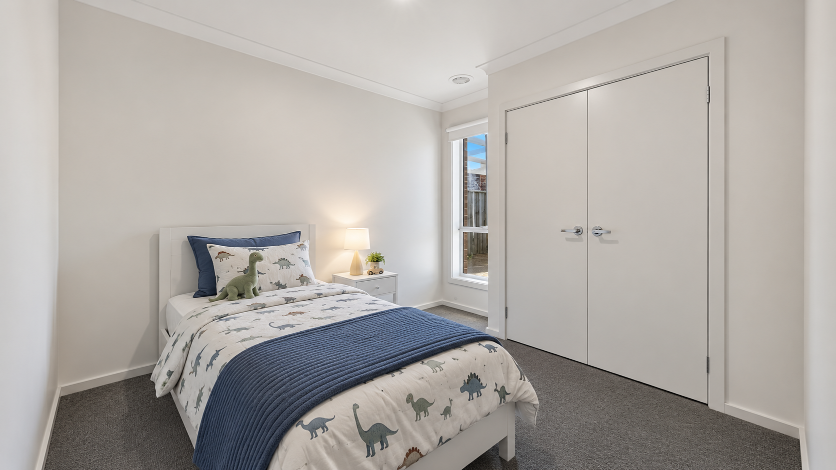8 Fergus Street — photo 6 of 10