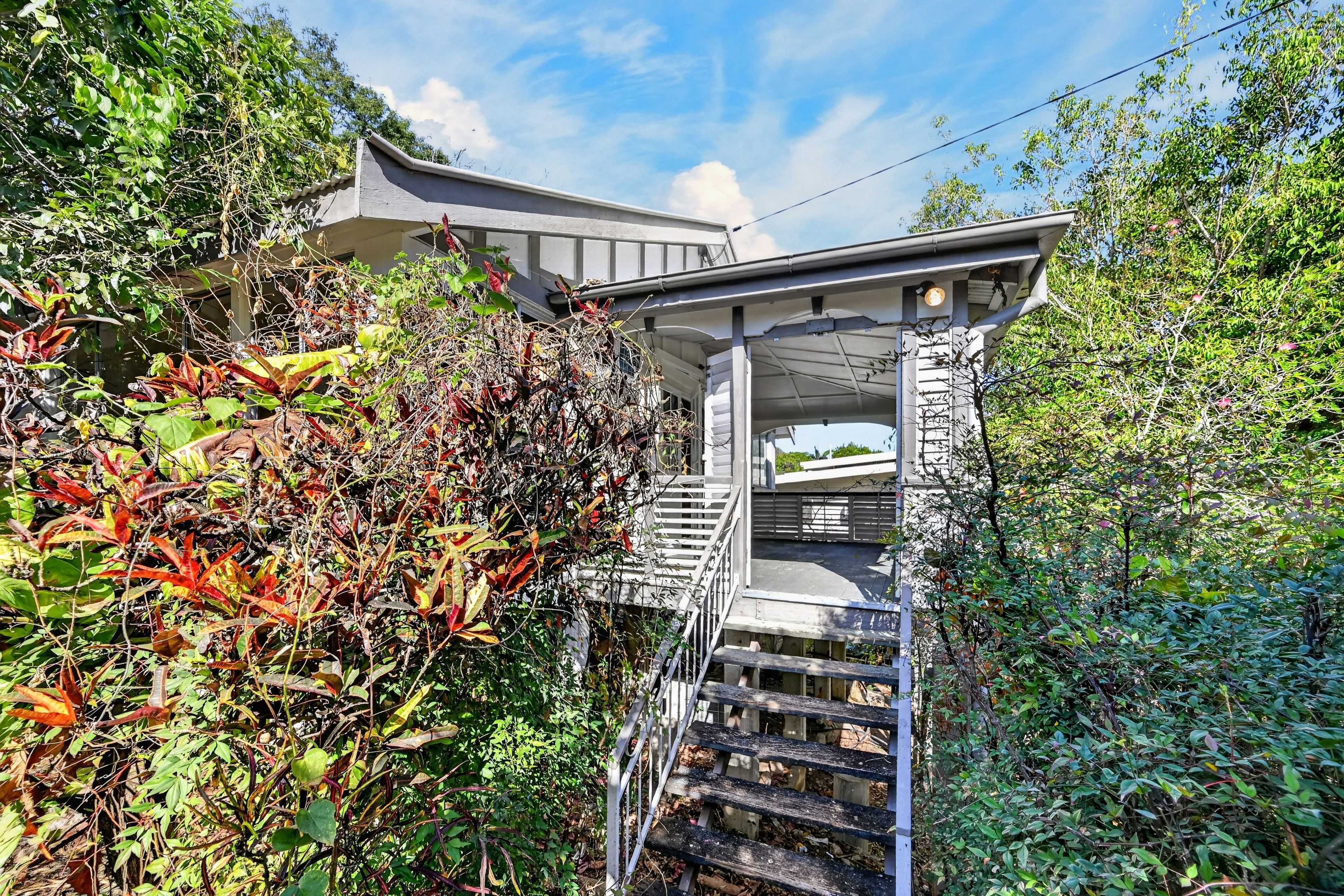 77 Stagpole Street — photo 4 of 18