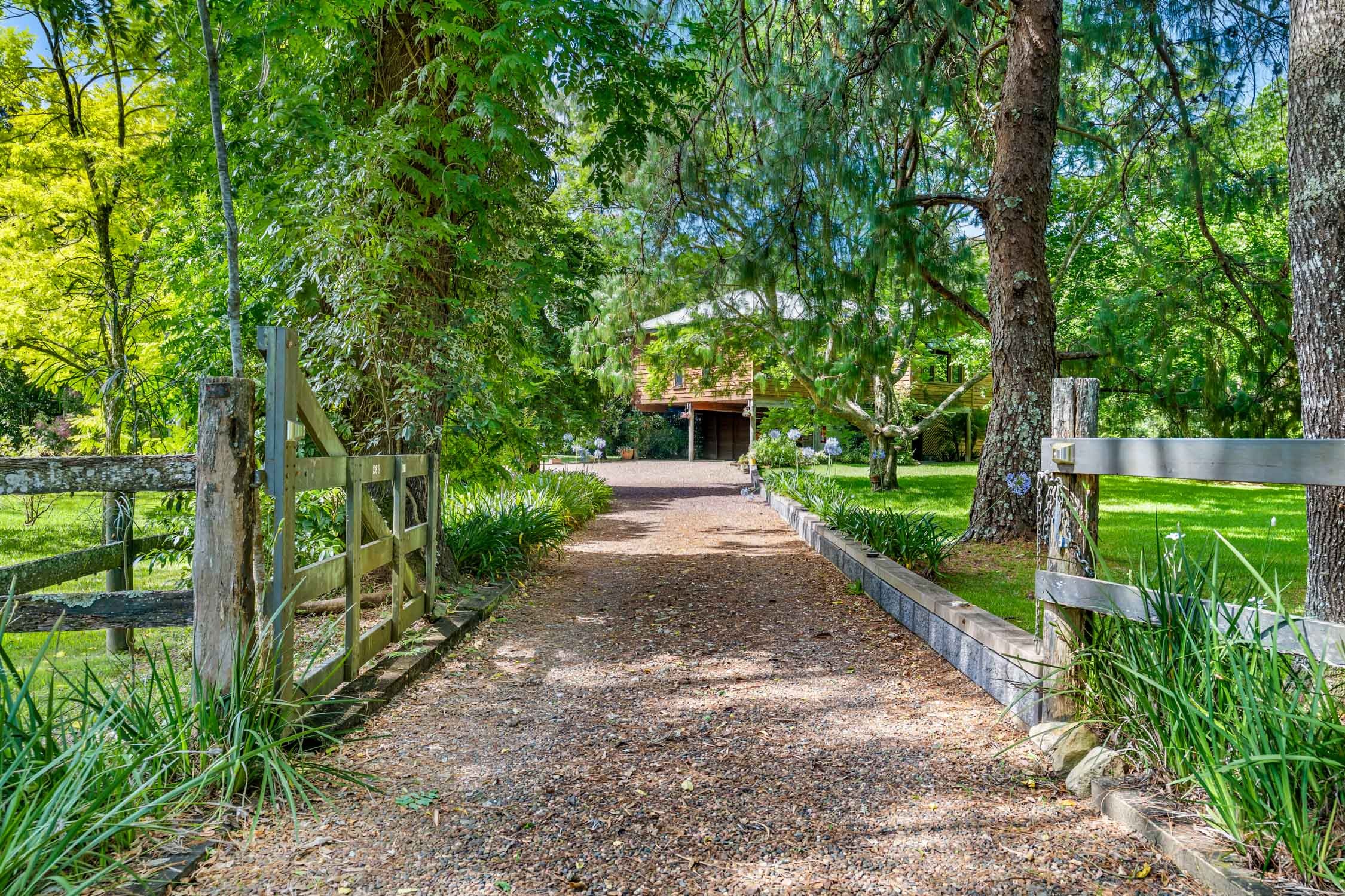 263 Ourimbah Creek Road, Ourimbah, NSW 2258