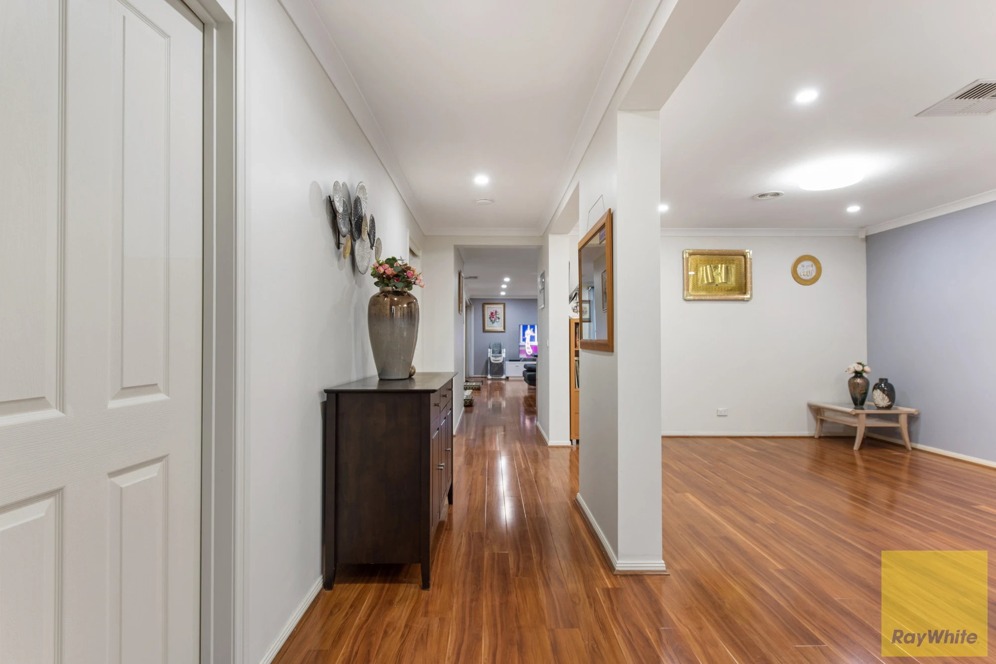 11 Abbington Drive, Truganina, VIC 3029