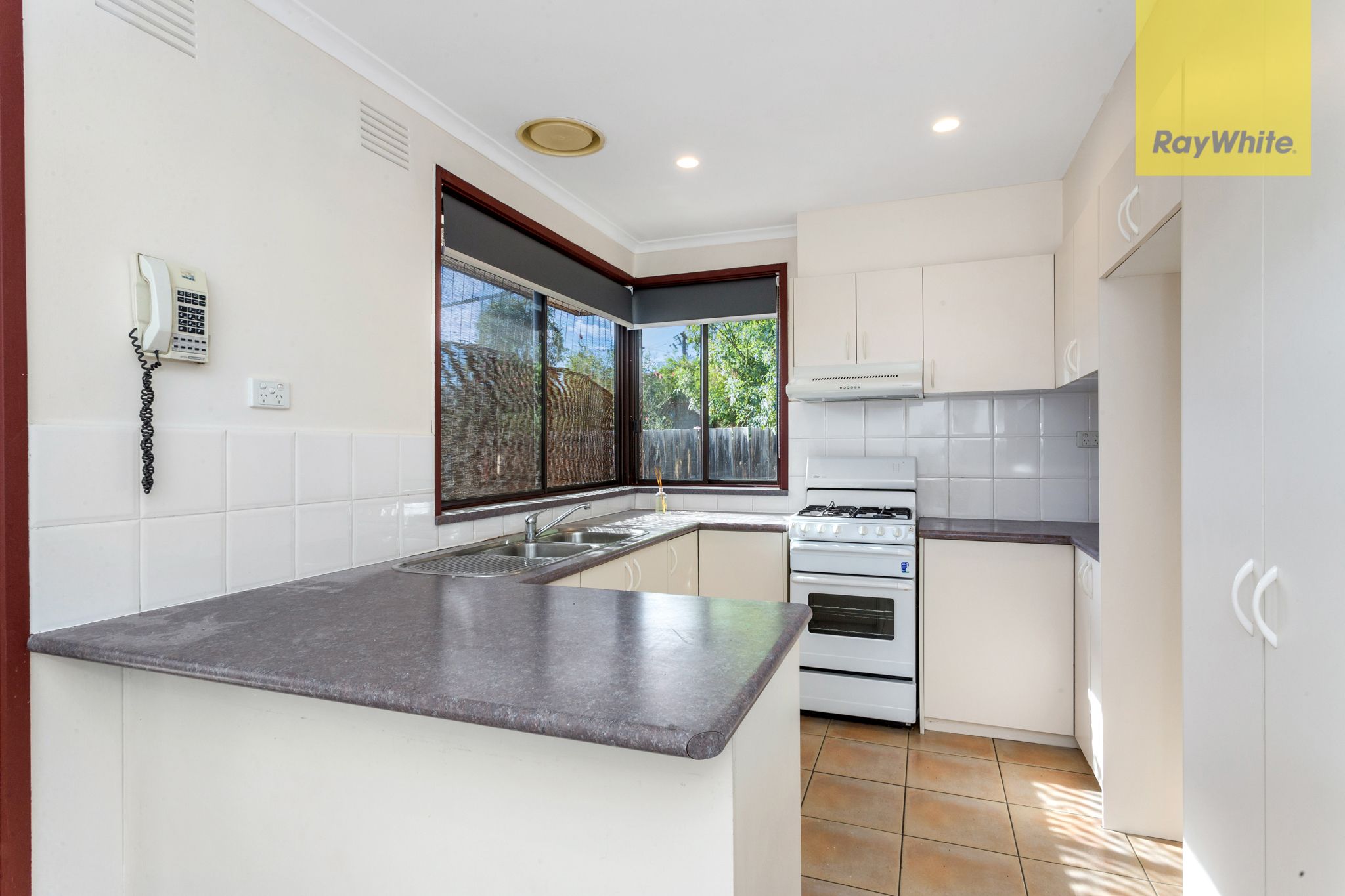 4 Barina Close, Keilor Downs, VIC 3038