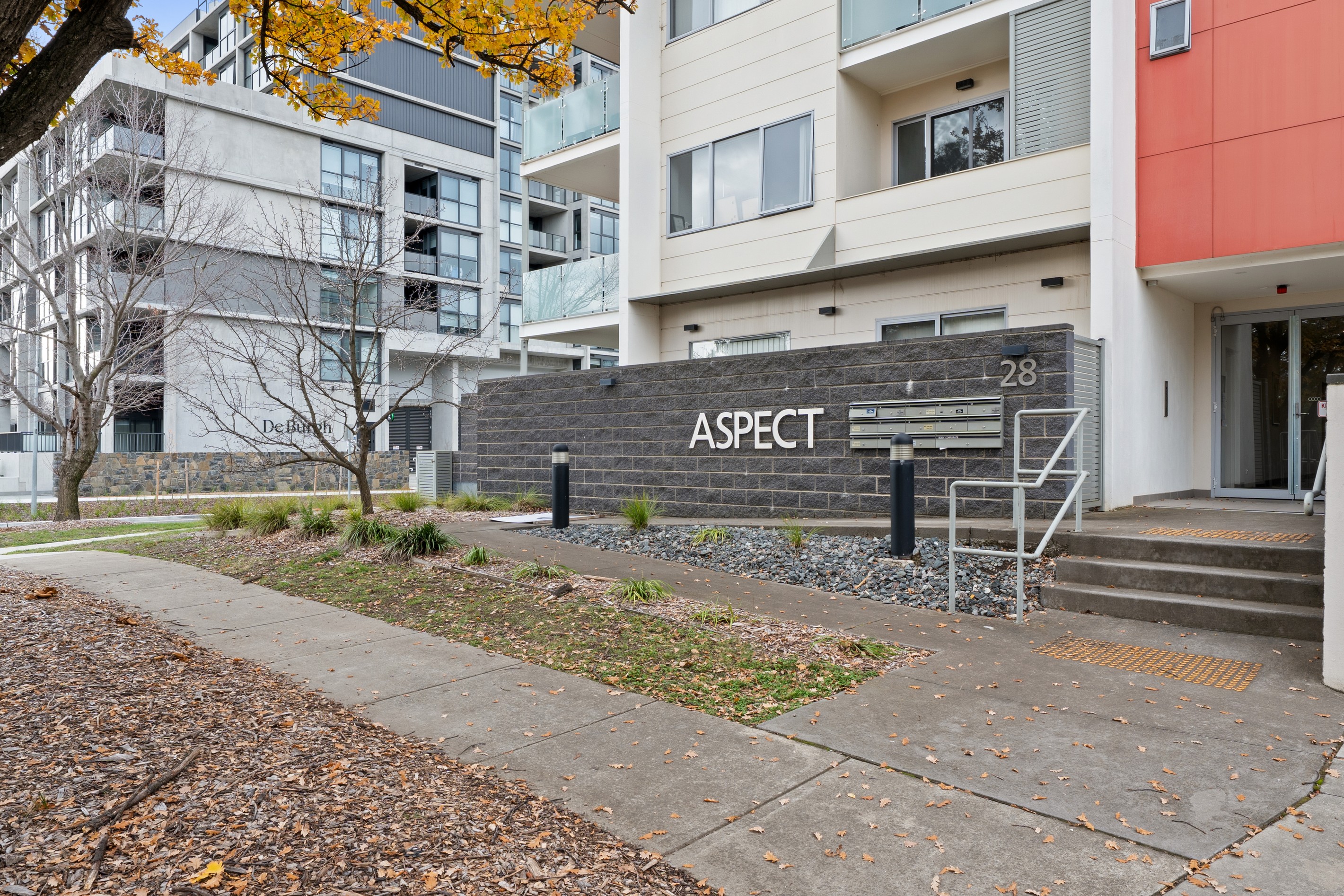 11/28 De Burgh Street, Lyneham, ACT 2602