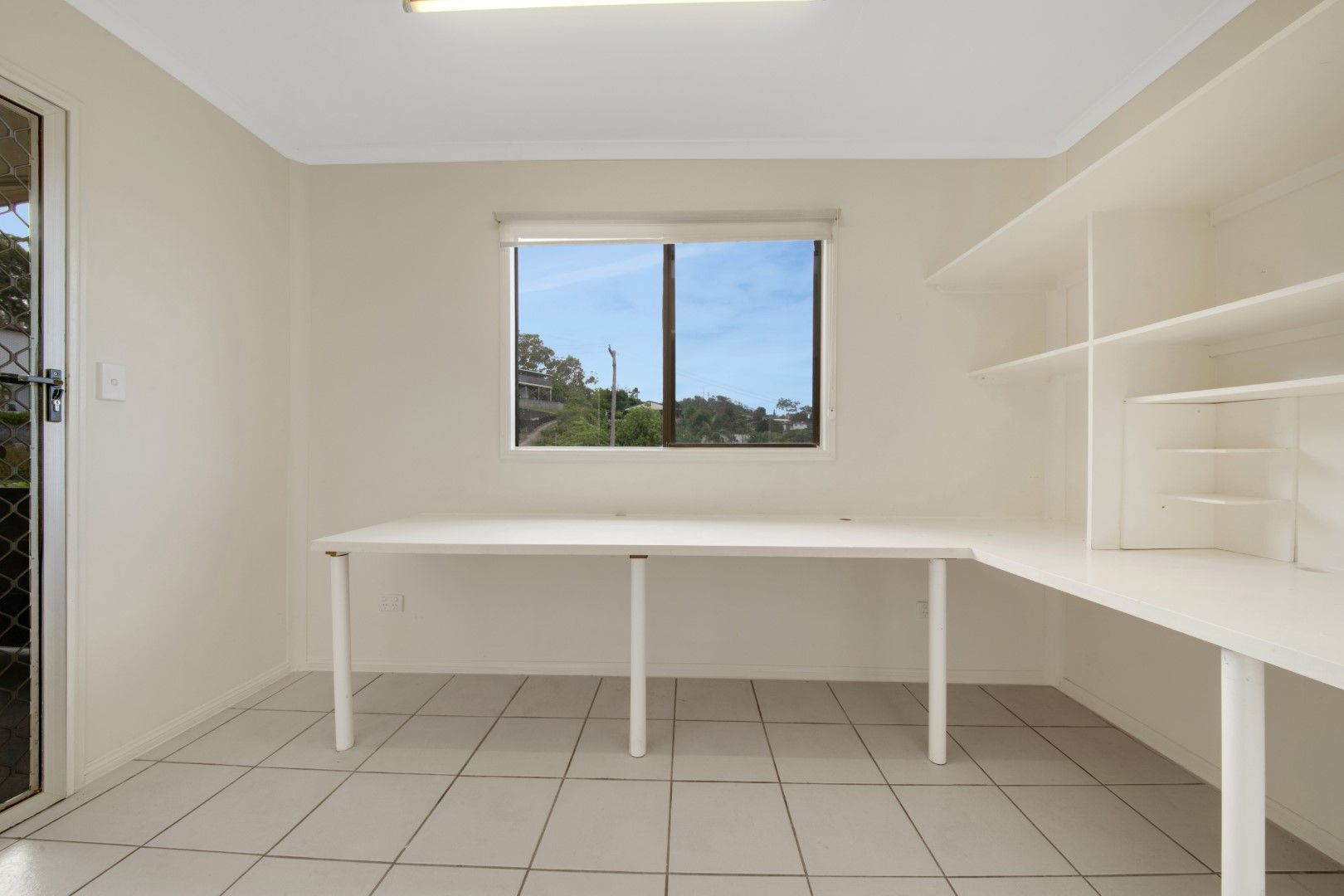 4 Jarrah Court, Kin Kora, QLD 4680