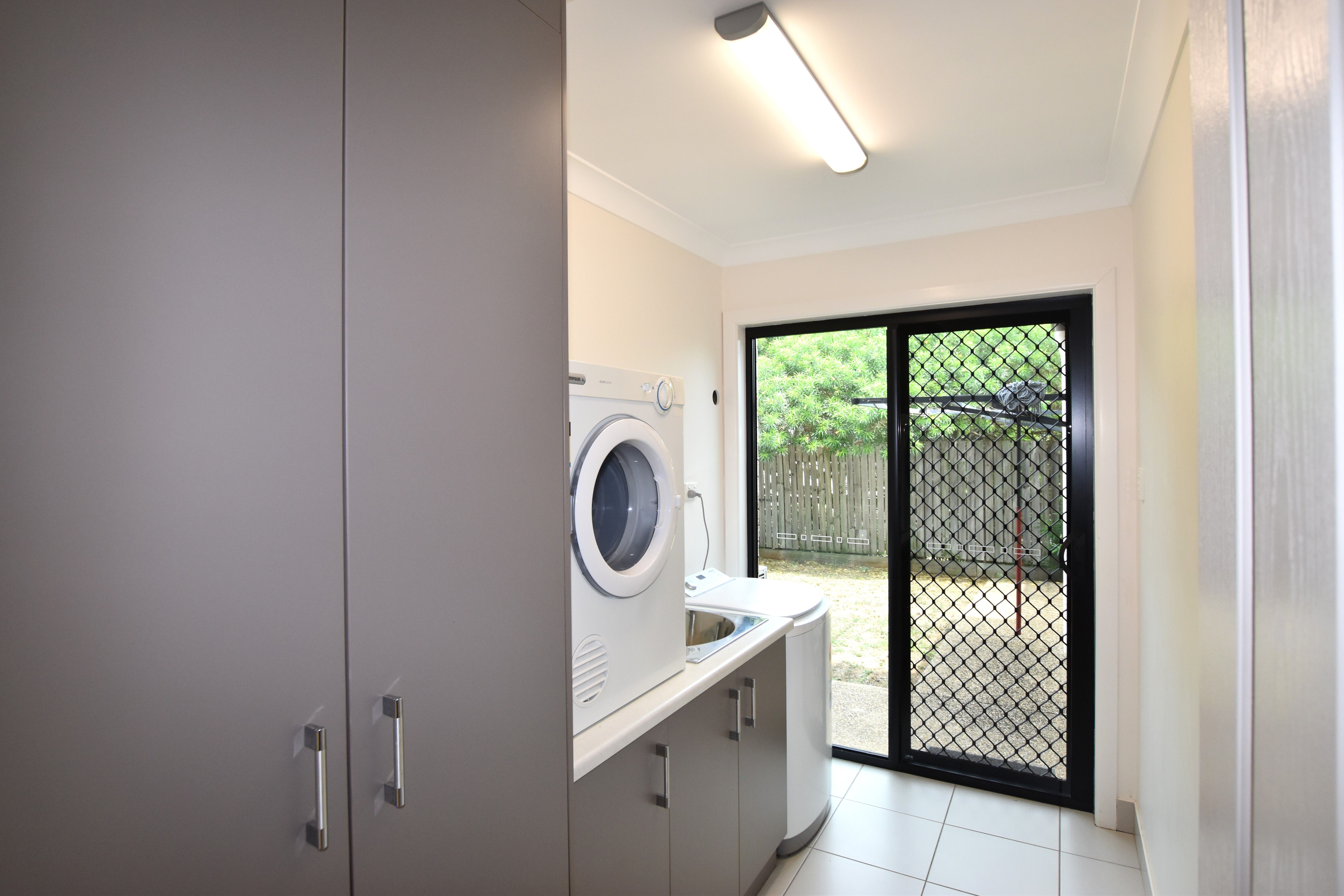 2/5 Worthington Street — photo 19 of 30