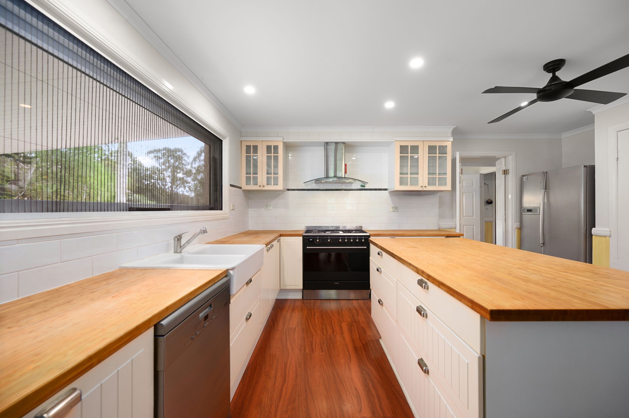 154 Fern Hill Drive — photo 7 of 30