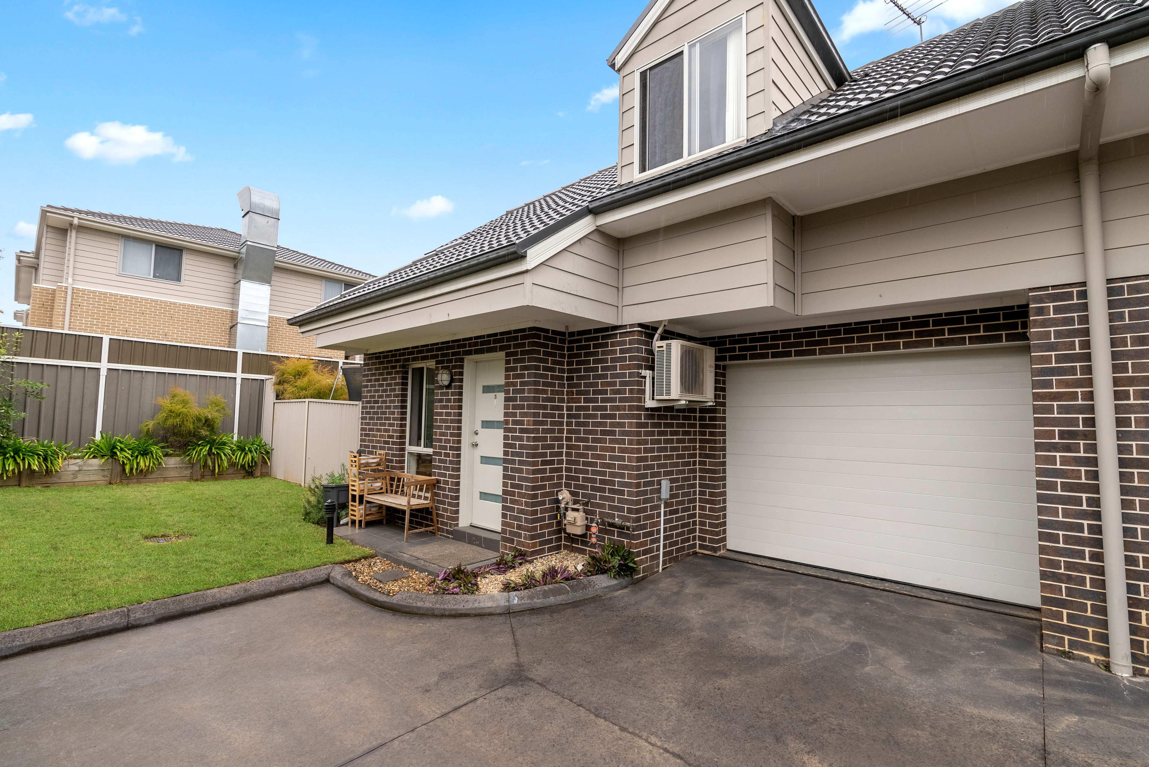 10 Brisbane Street, Oxley Park NSW 2760