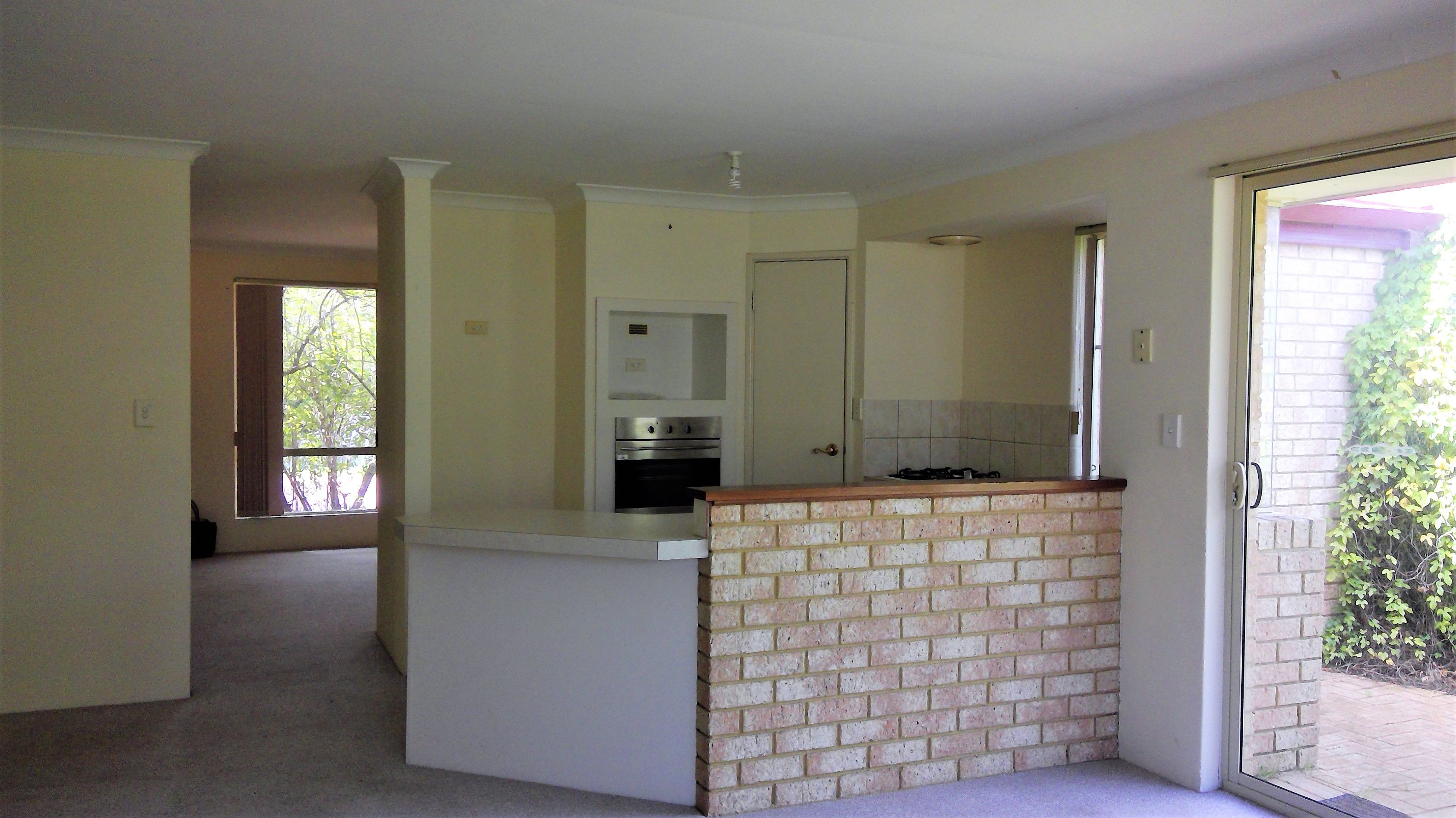 2/19 Catalpa Crescent, South Lake, WA 6164