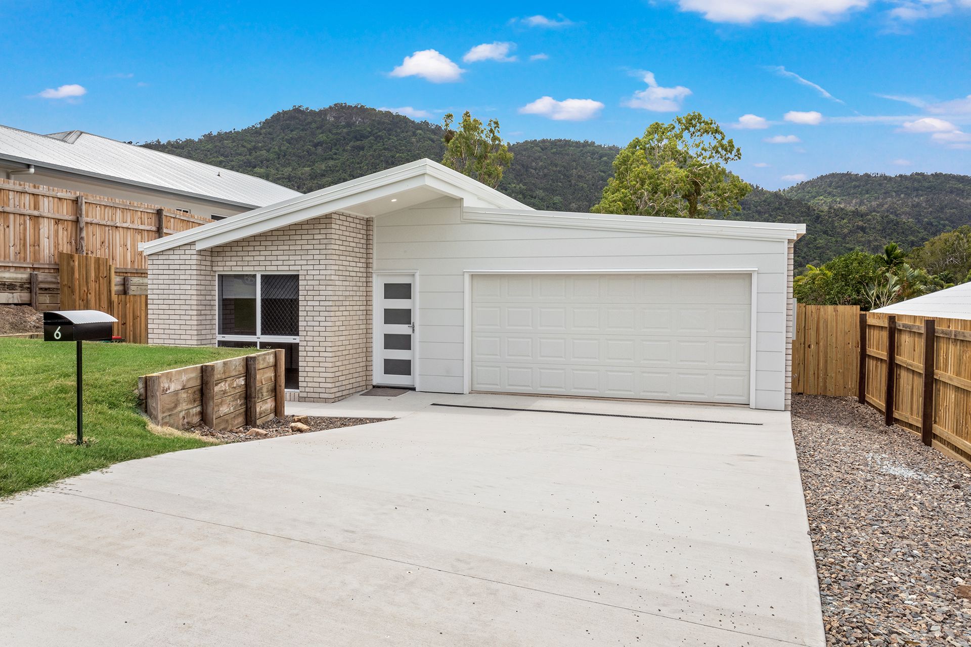 6 Sailfish Court, Cannonvale, QLD 4802