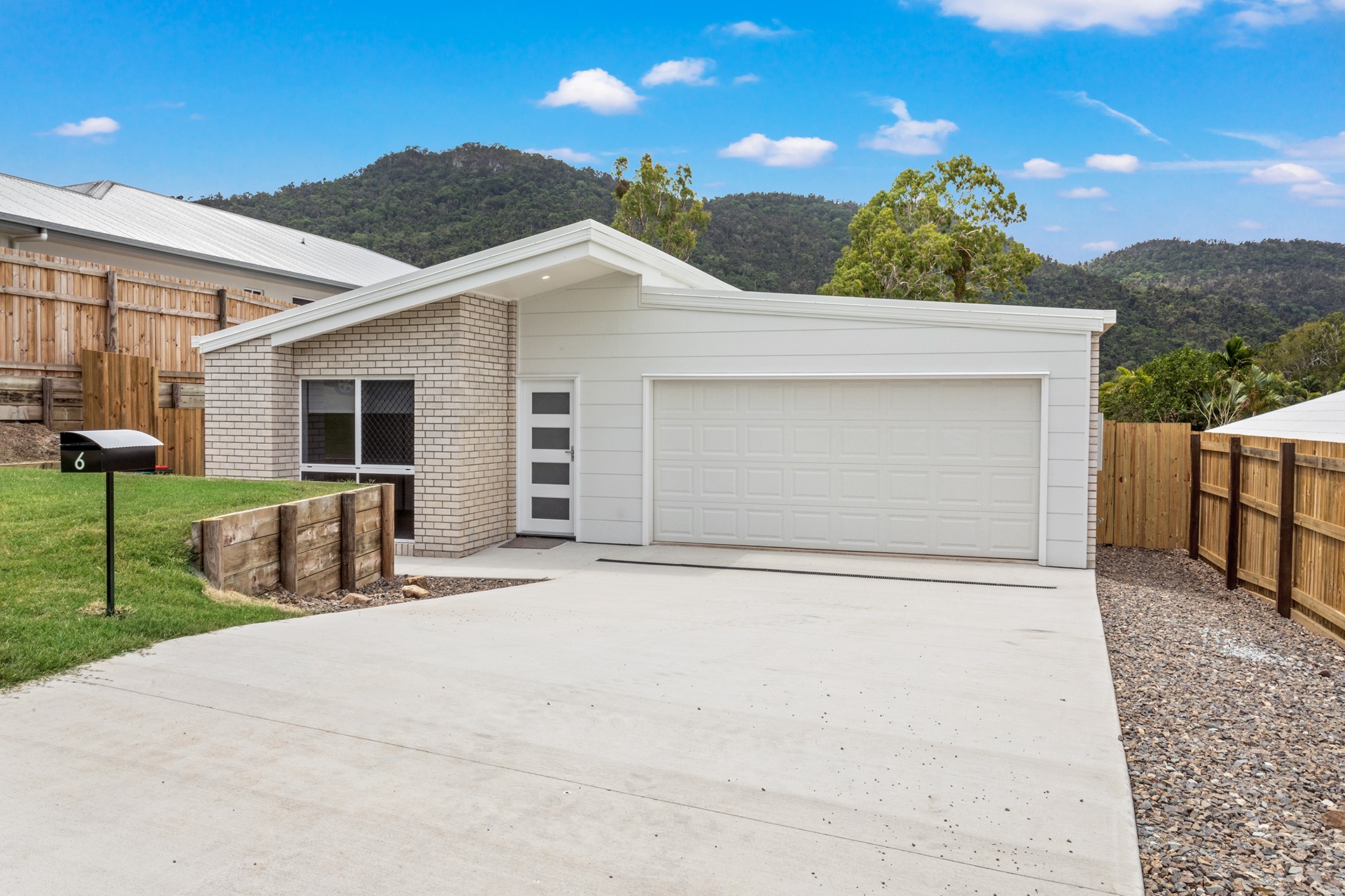 6 Sailfish Court, Cannonvale, QLD 4802