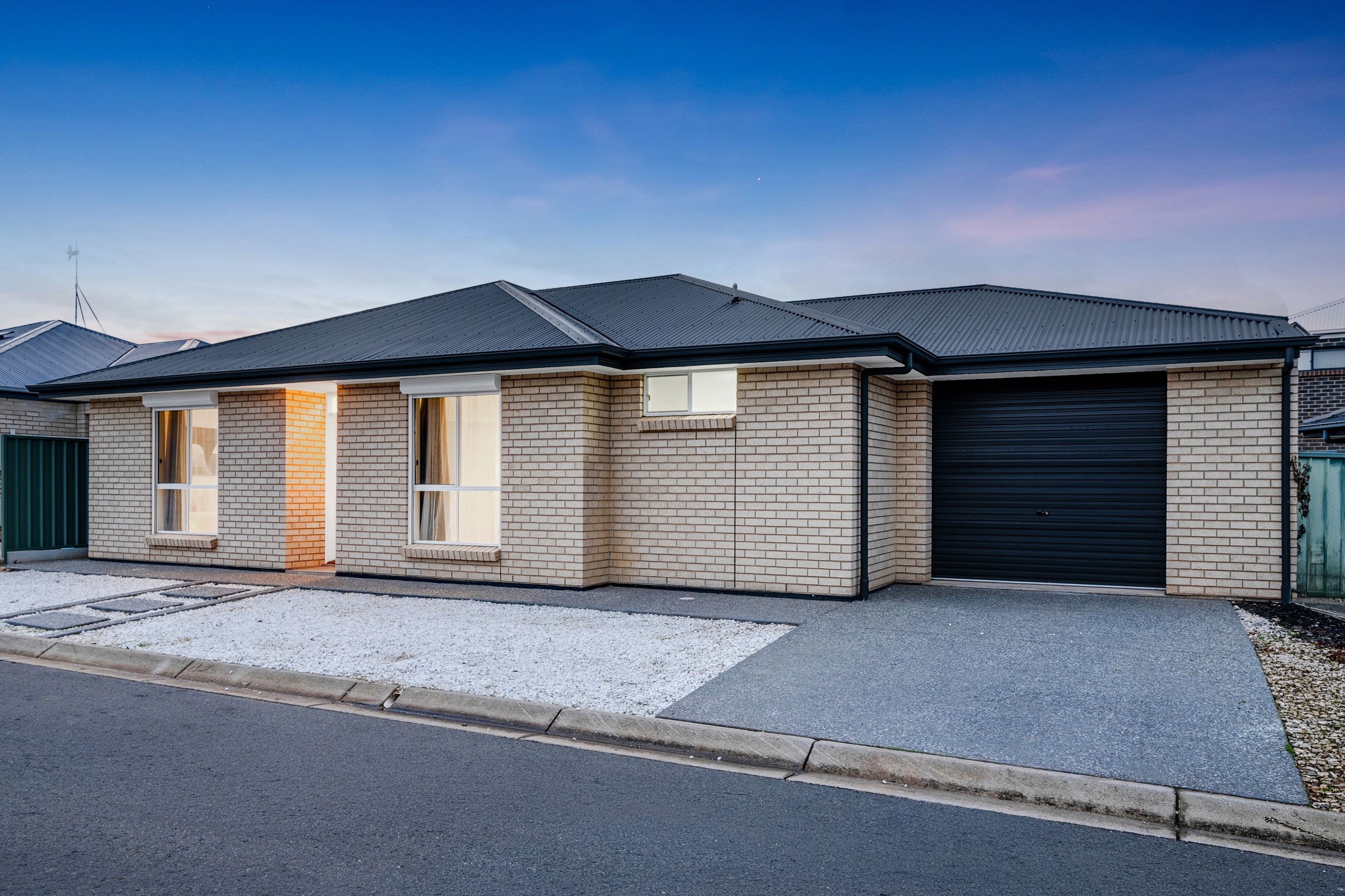 35 Dover Place, Elizabeth Park, SA 5113