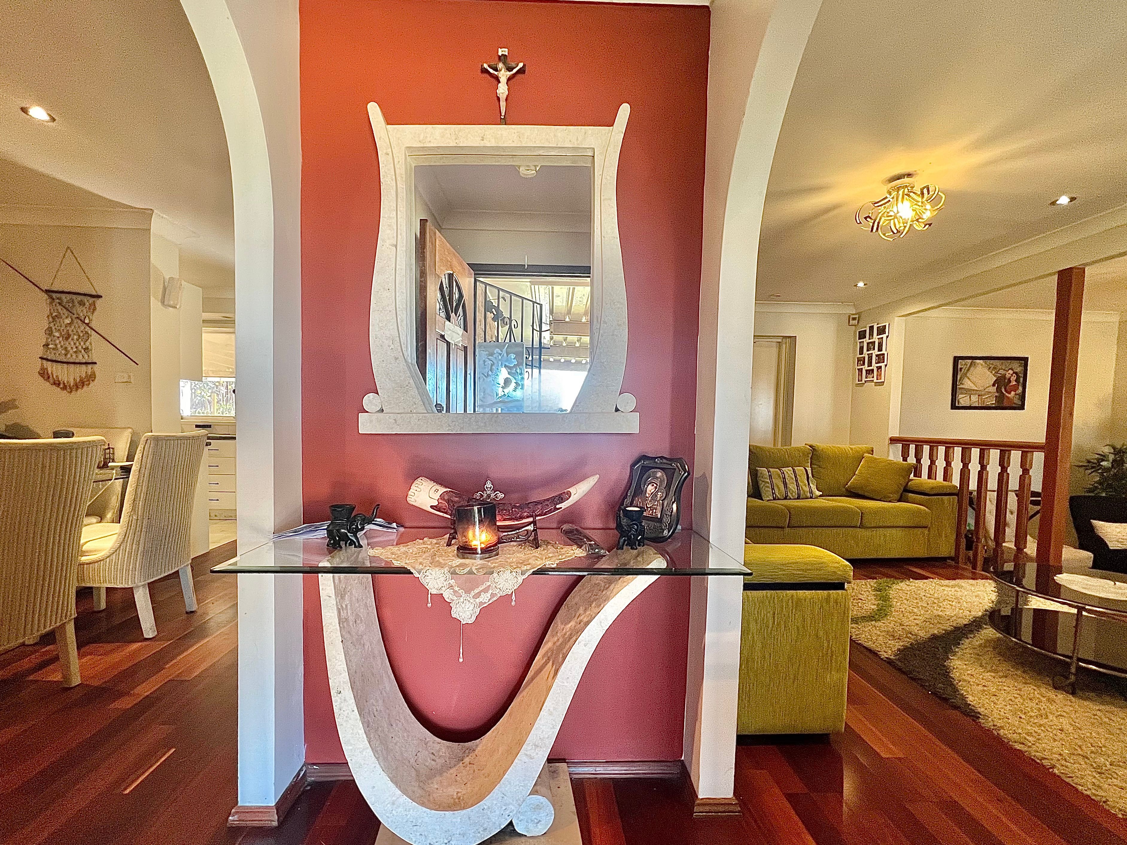 9 Traminer Place, Eschol Park, NSW 2558