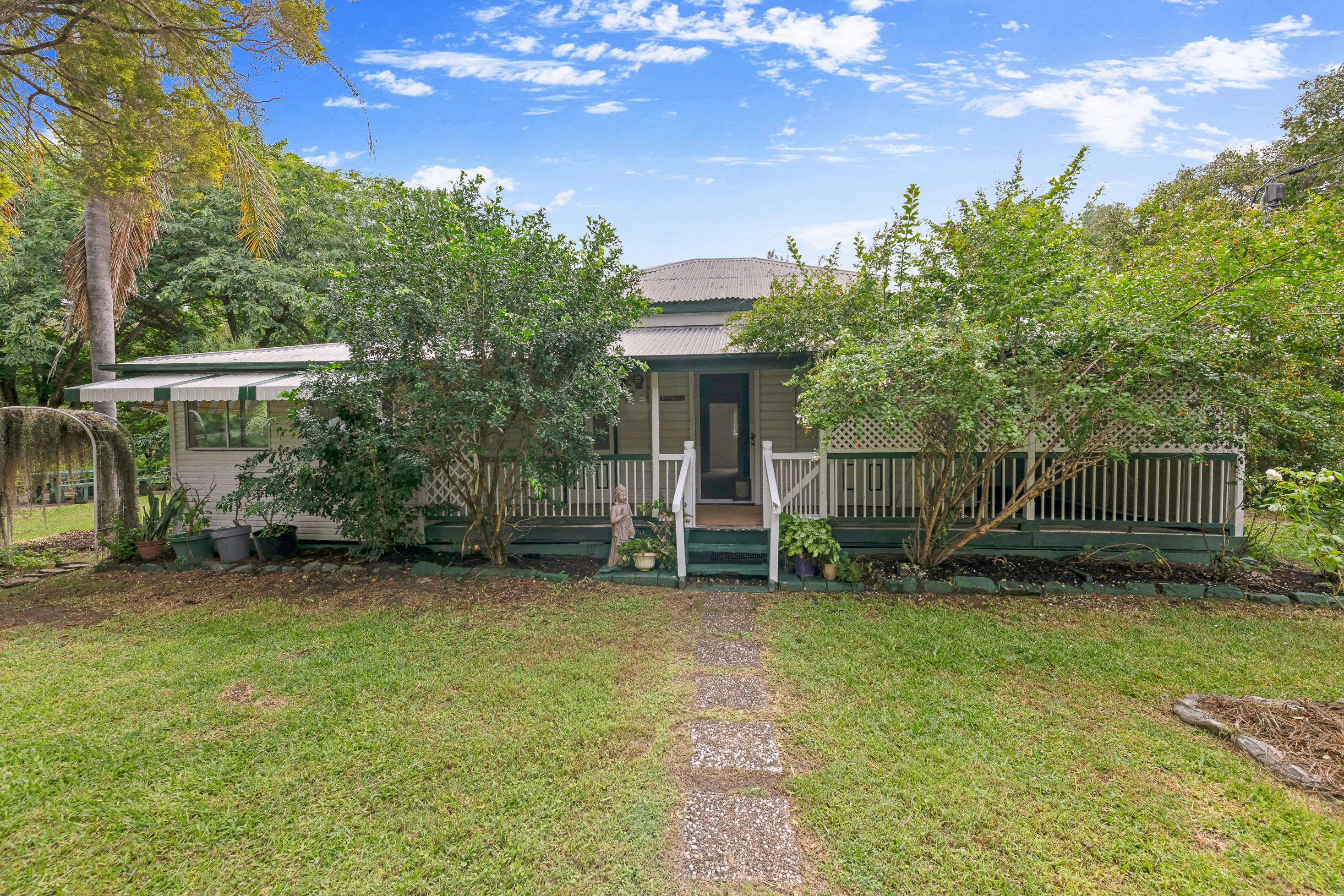 5 William Street, Mount Perry QLD 4671
