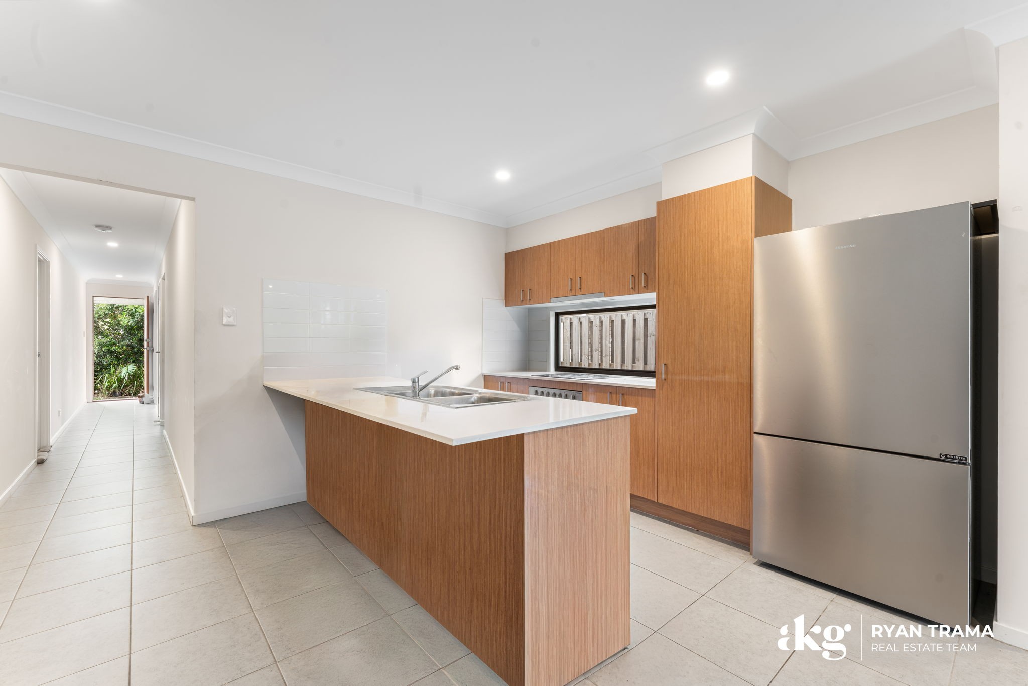 10 Angus Court, Park Ridge, QLD 4125