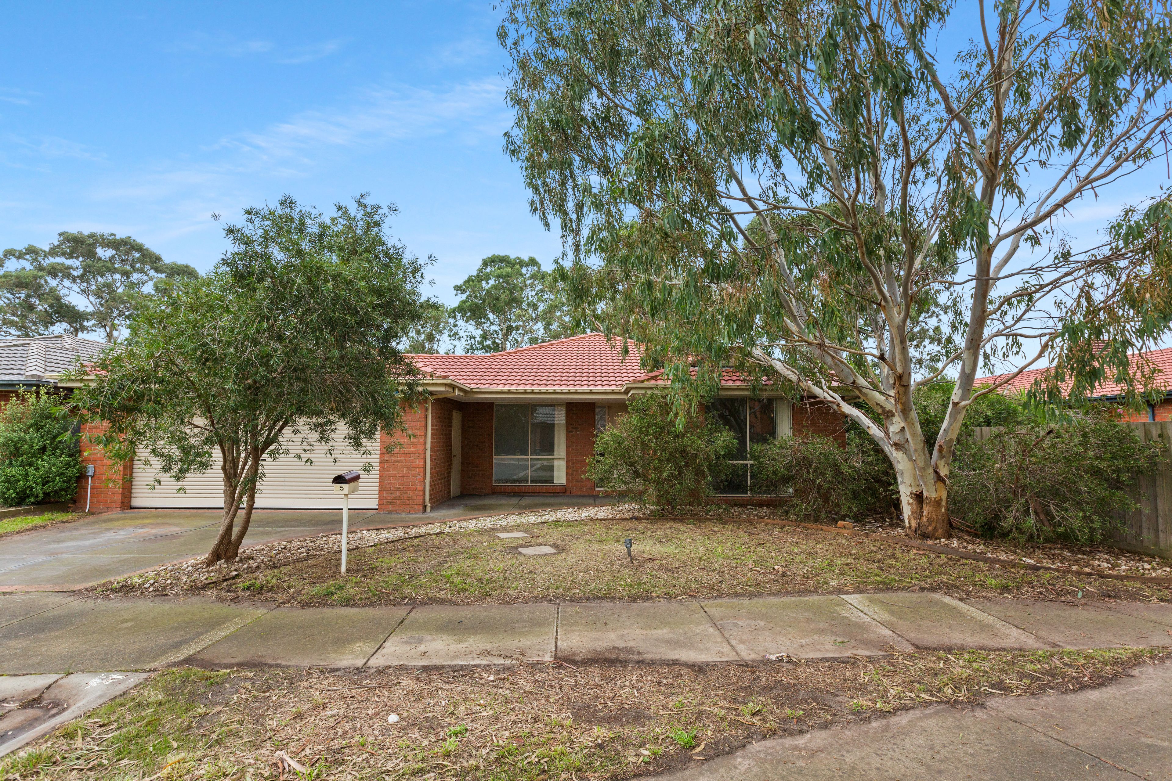 25 Natisone Place, Skye VIC 3977