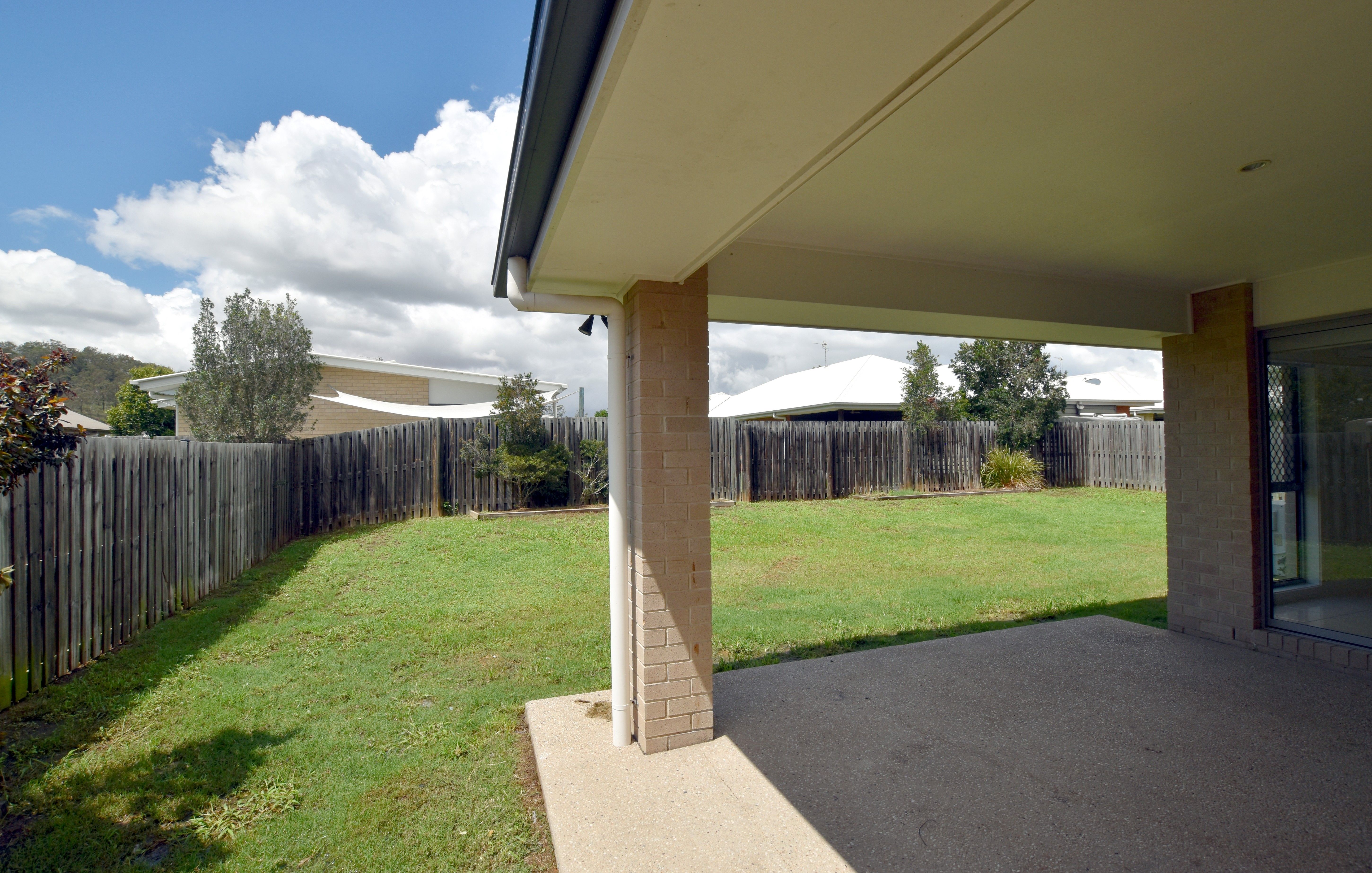 18 Creekview Drive, Kirkwood, QLD 4680