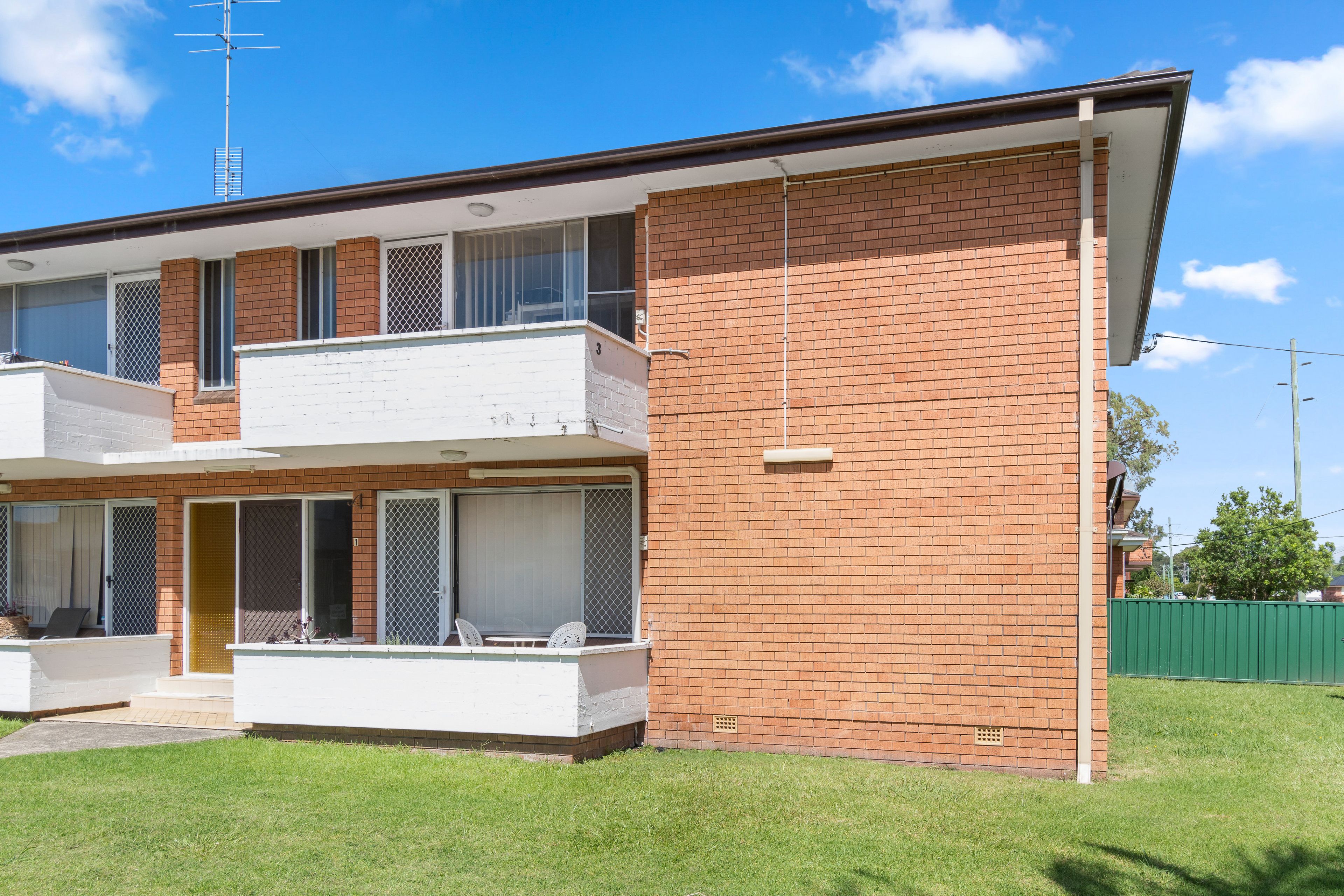 17 Prince Edward Drive, Brownsville NSW 2530
