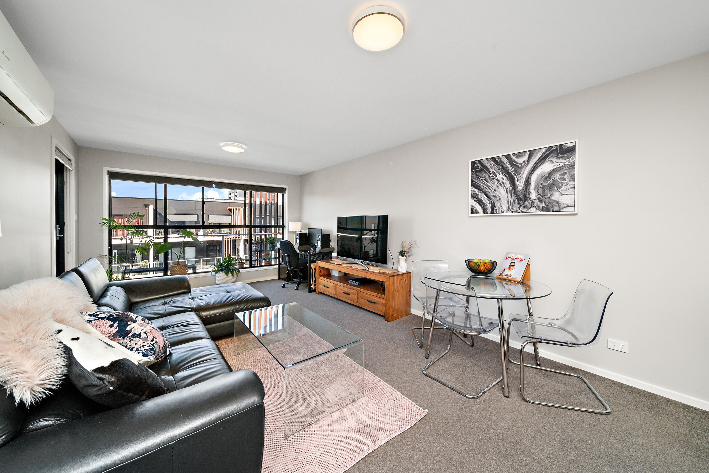 196/8 Limburg Way, Greenway, ACT 2900